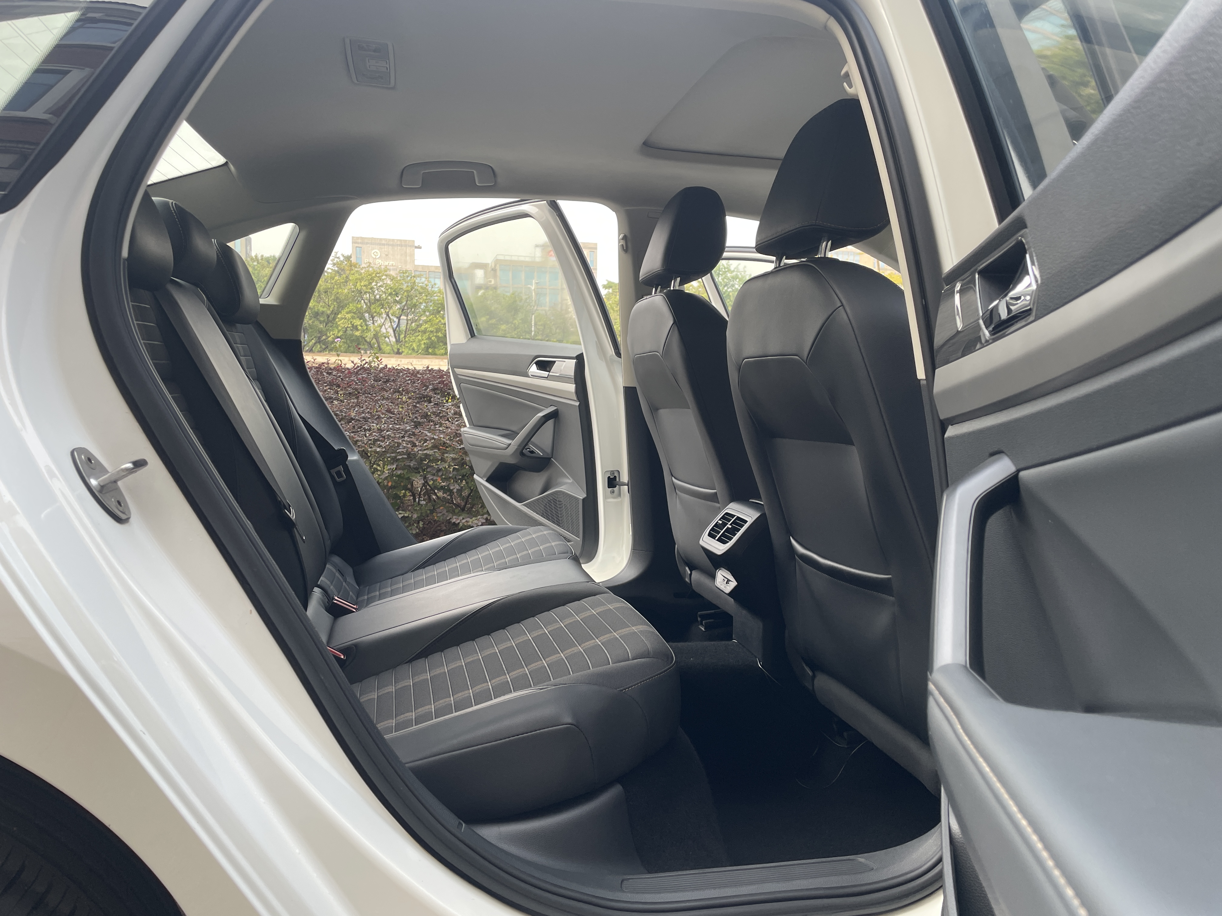 Volkswagen Lavida 2021 car image #11