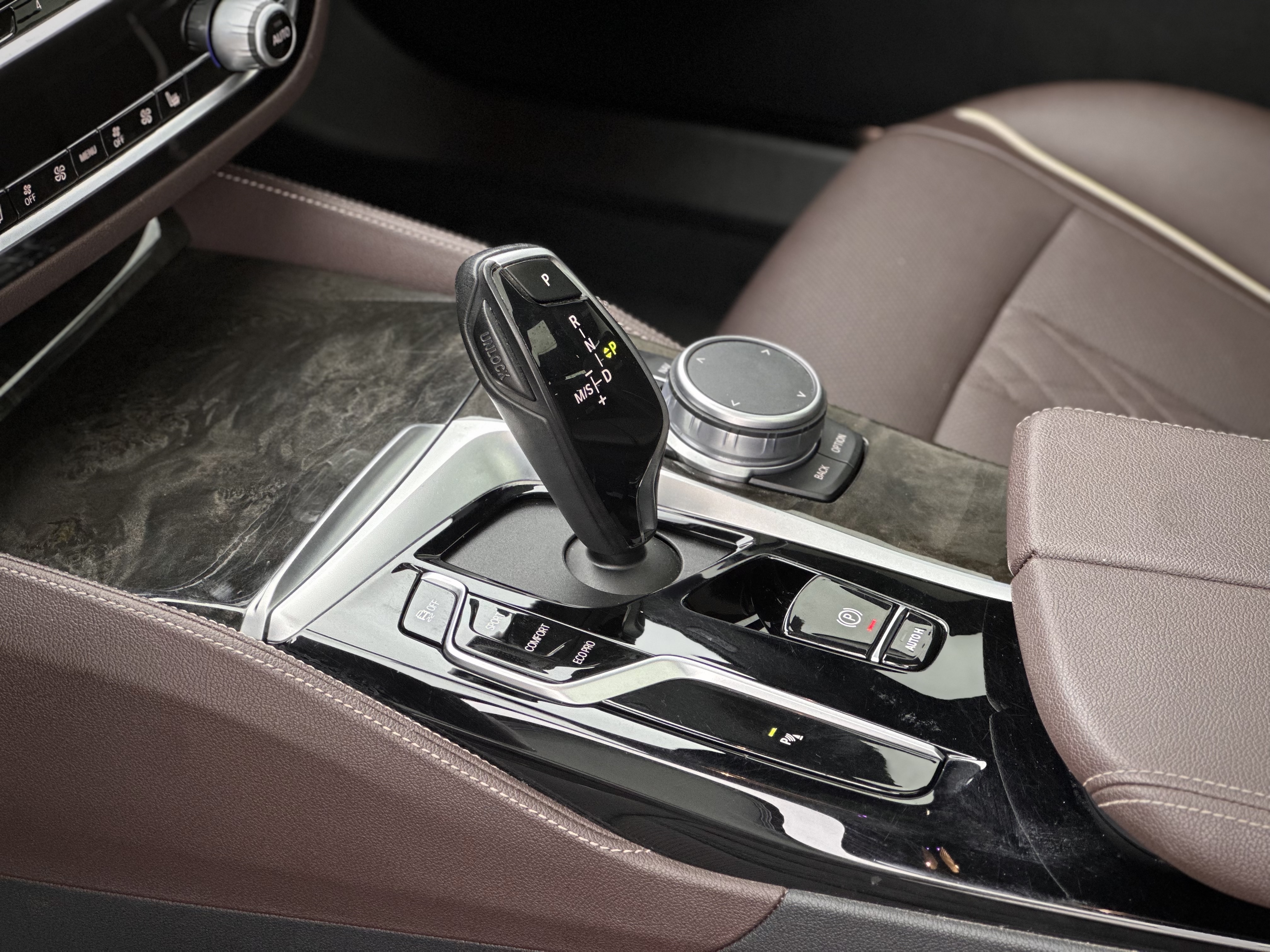 BMW 5 Series 2021 car image #11