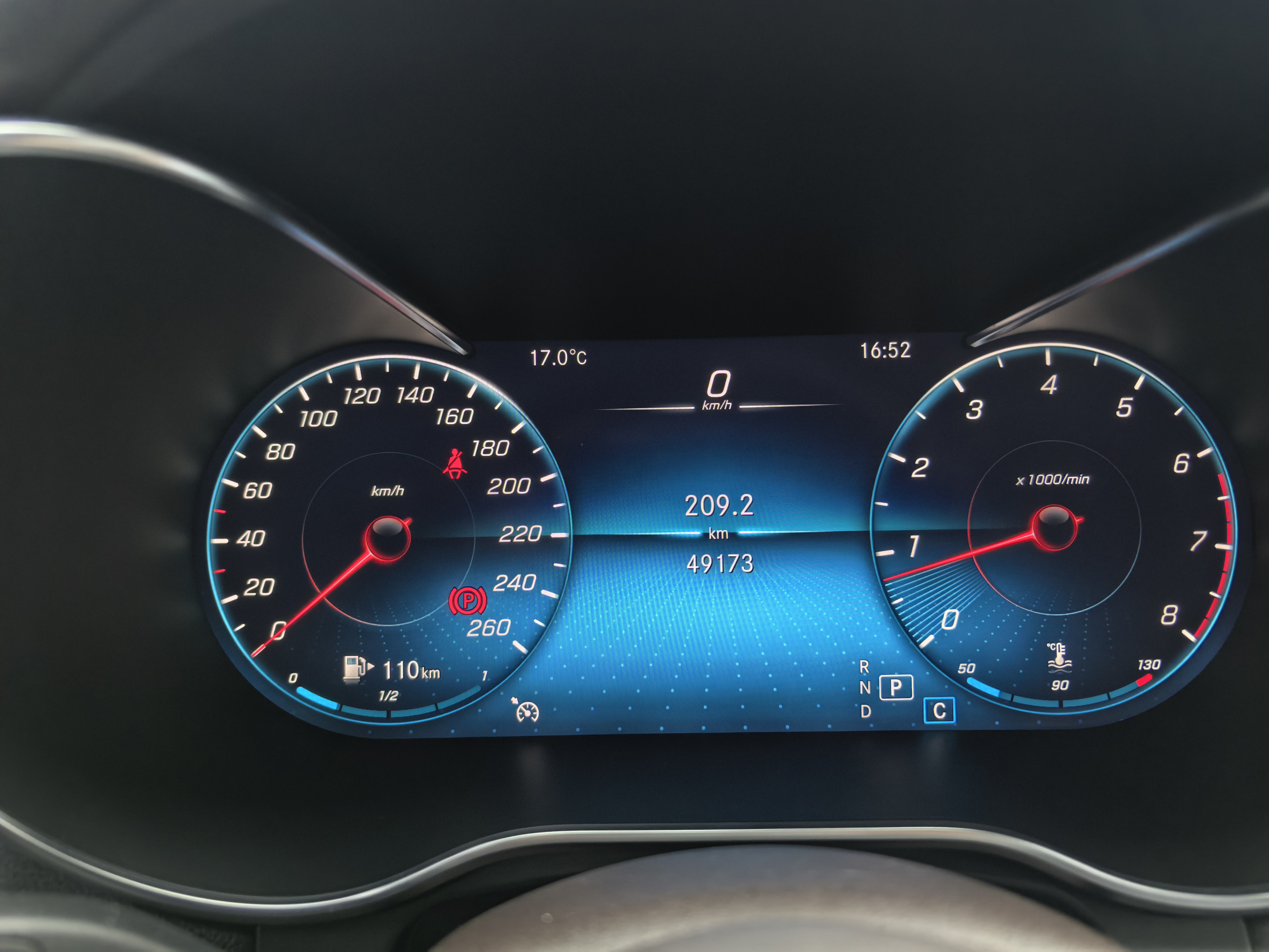 Mercedes-Benz GLC Class 2021 car image #11