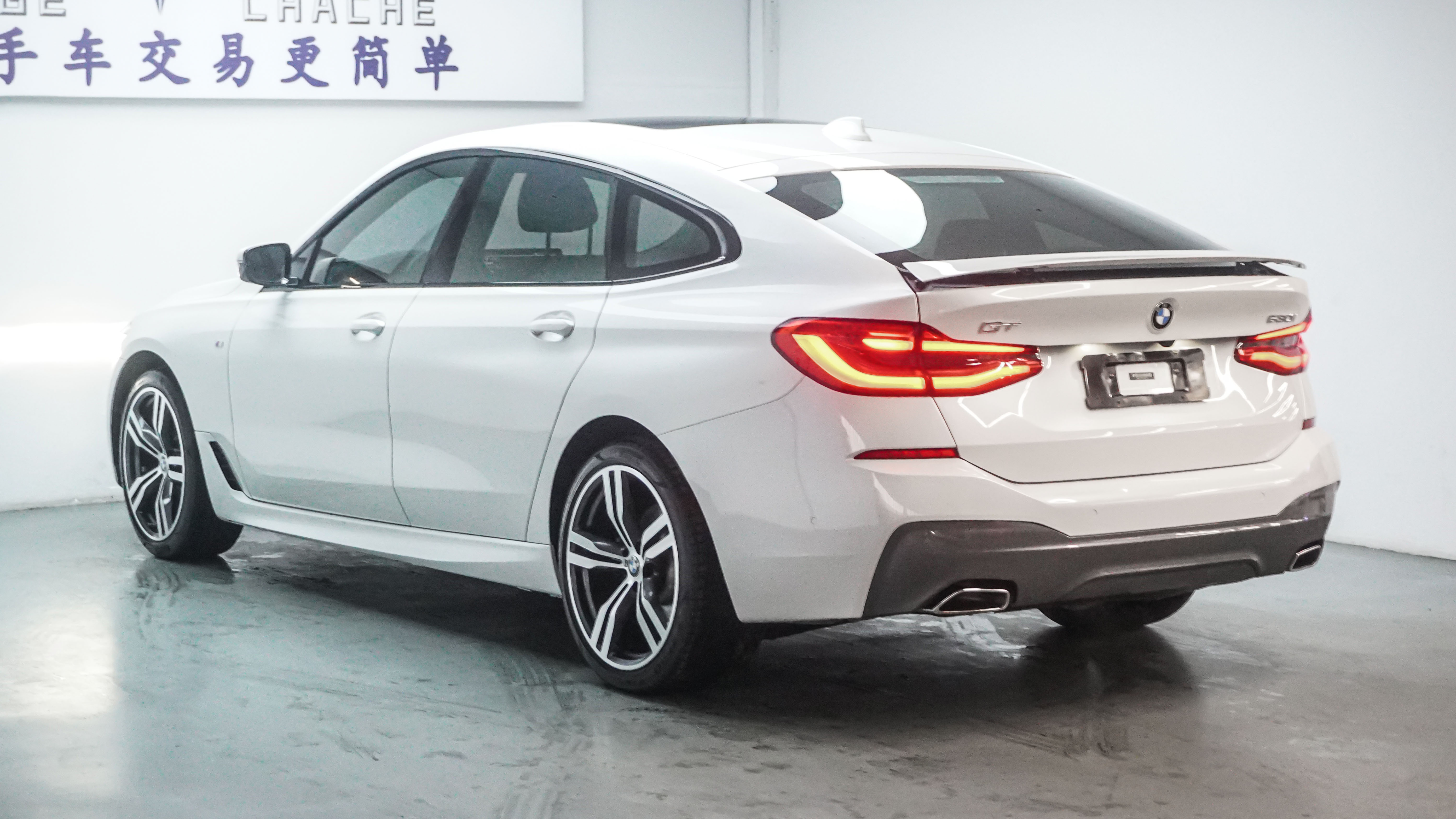 BMW 6 Series GT 2021 car image #11