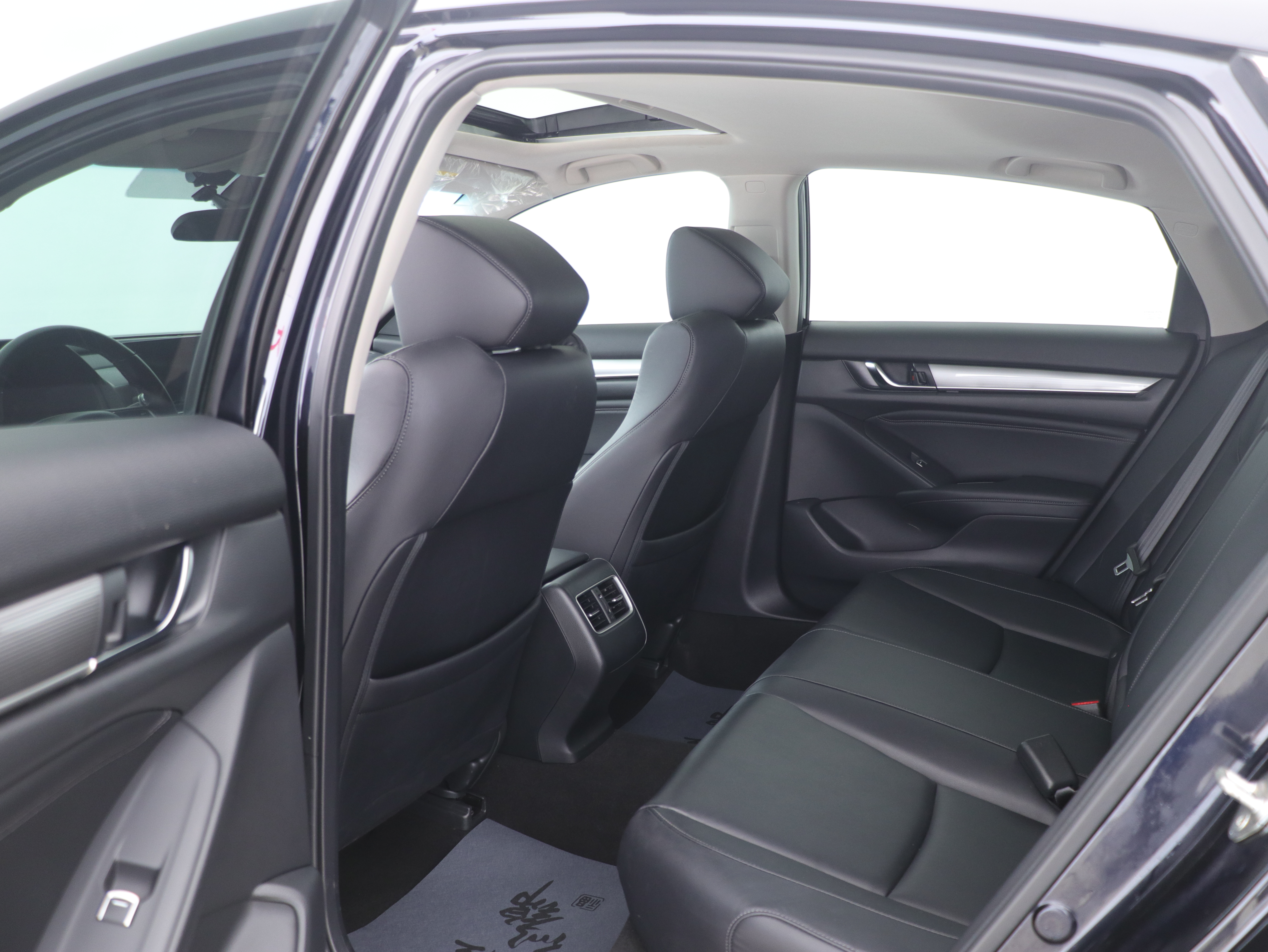 Honda Accord 2021 car image #11