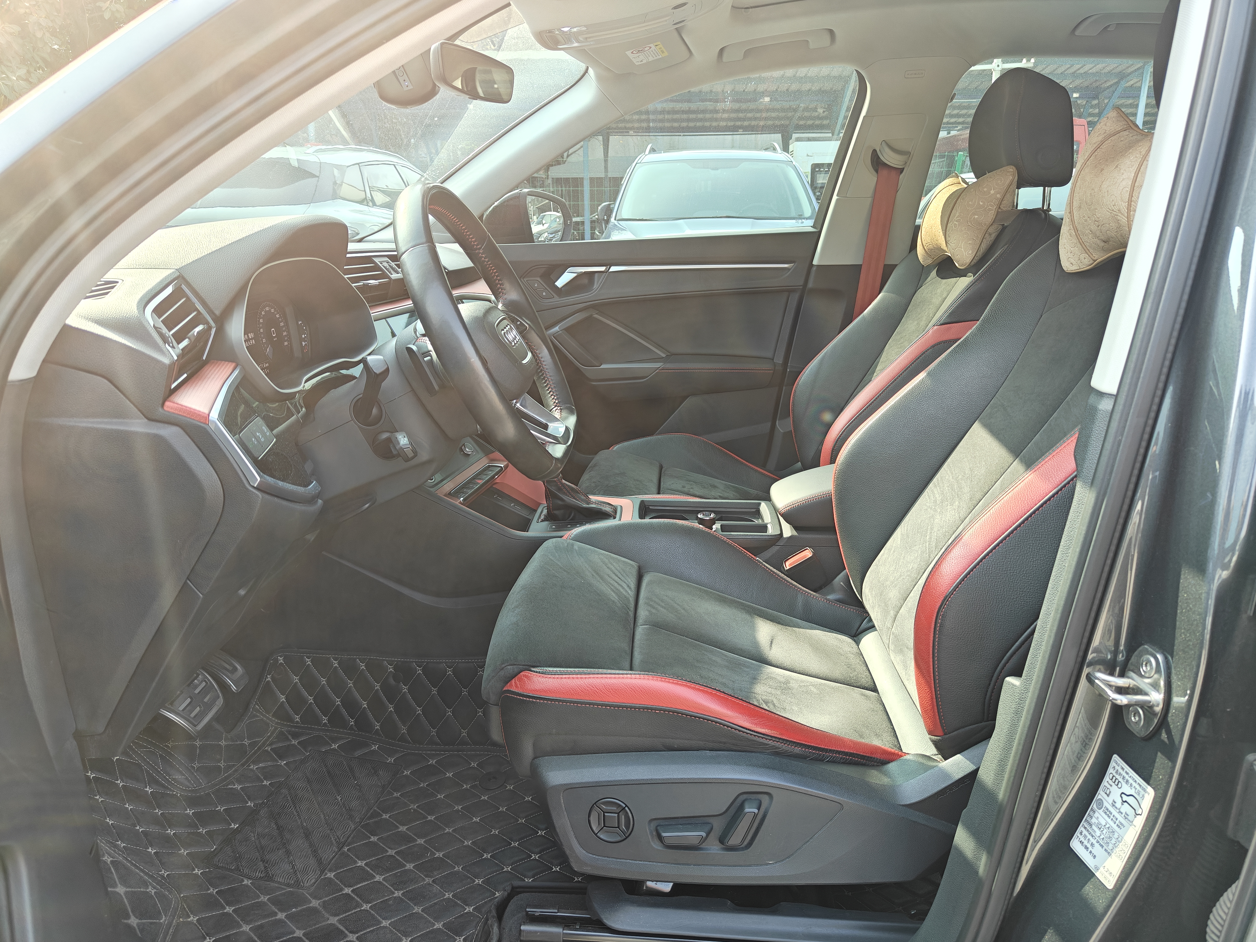 Audi Q3 2020 imagen de coche #11