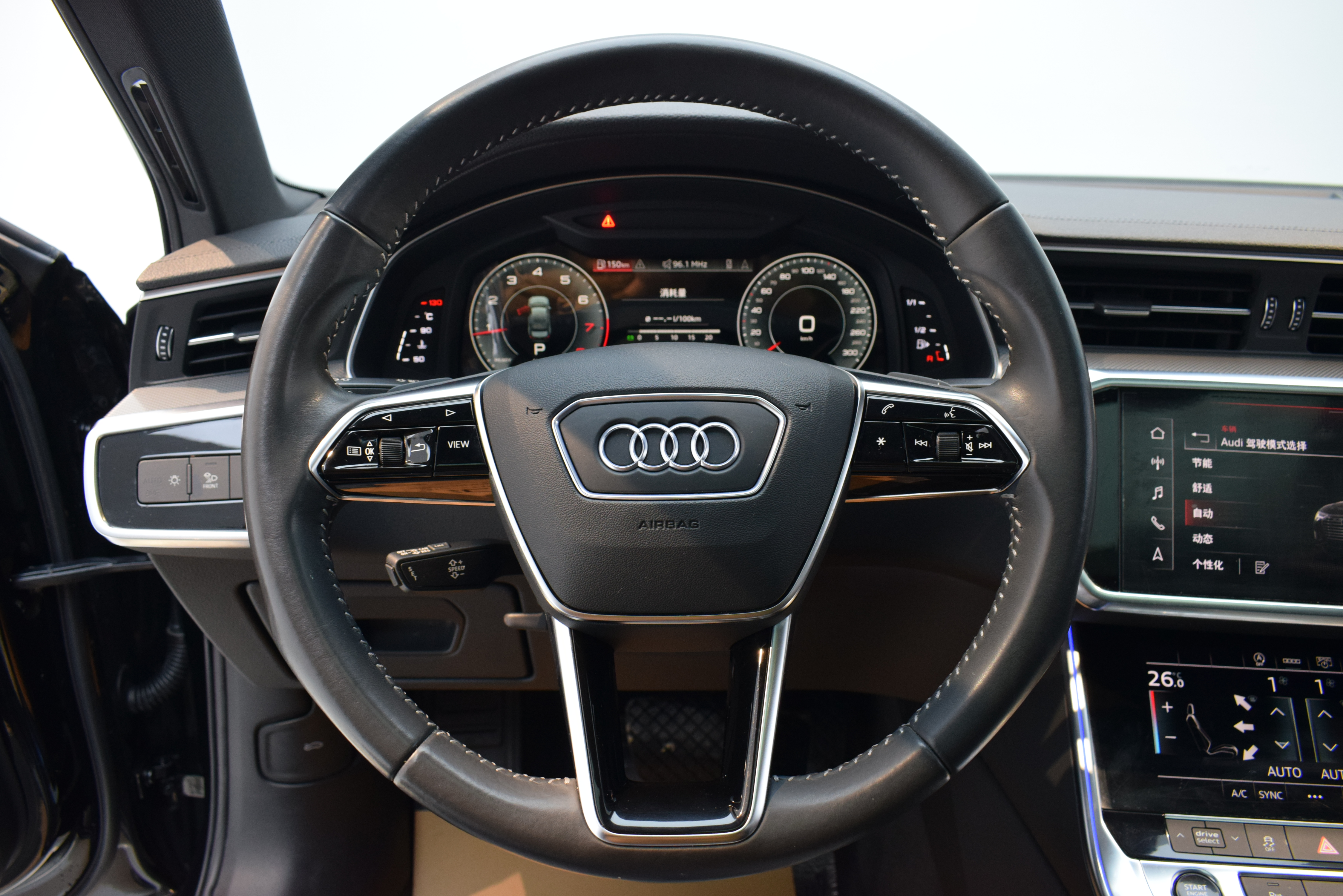 Audi A6L 2021 car image #11