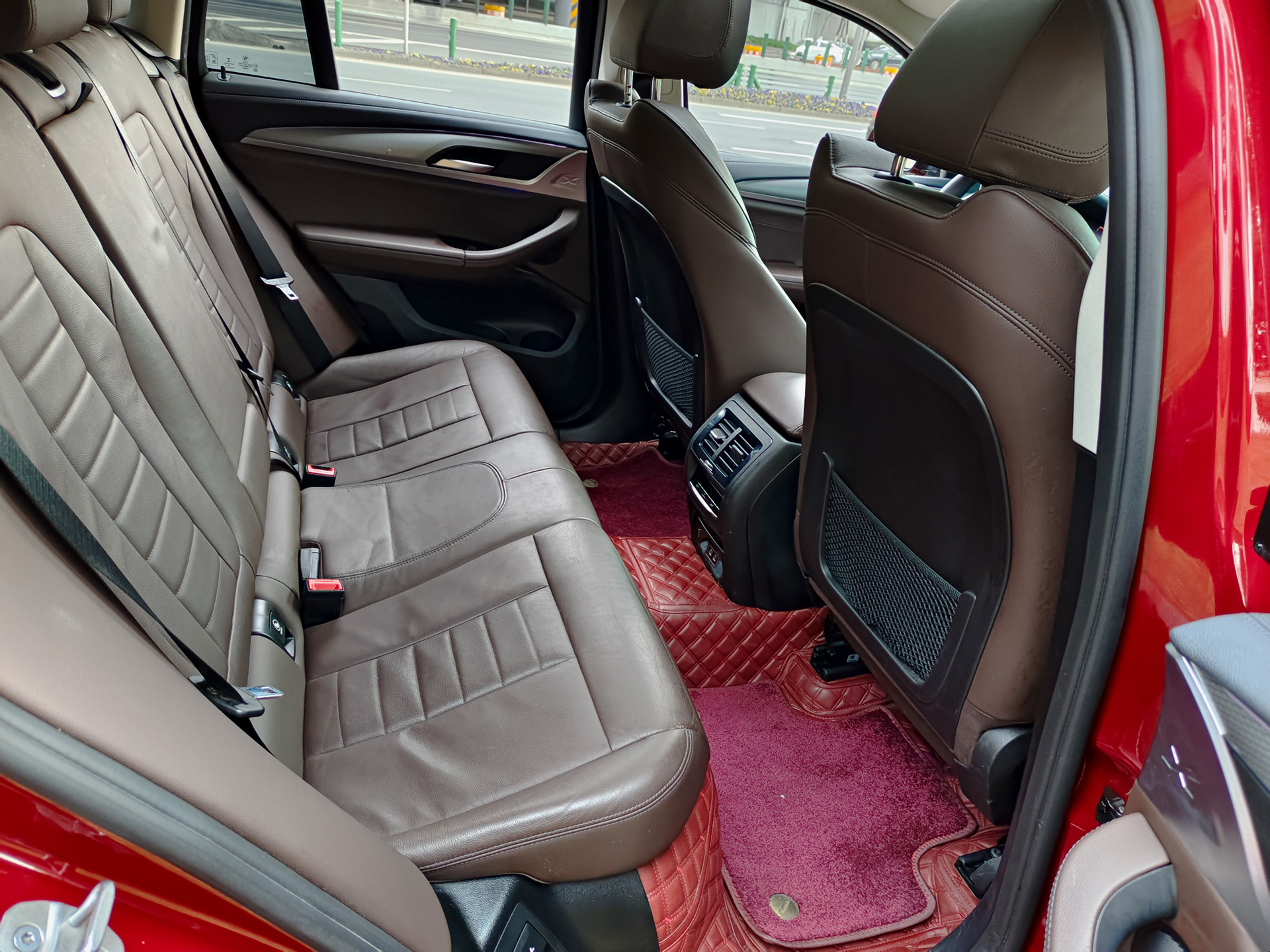 BMW X4 2021 صورة سيارة #11