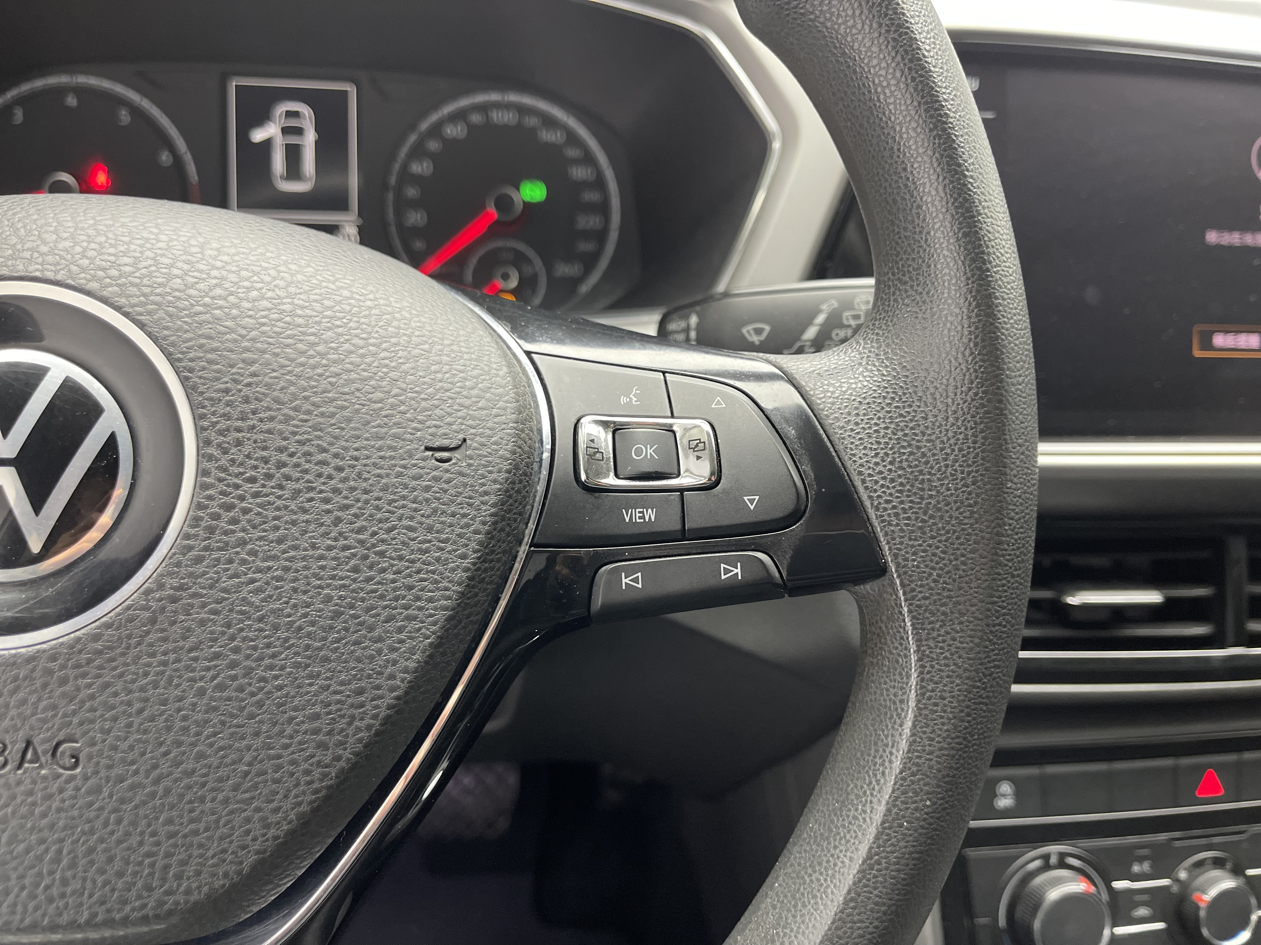 Volkswagen T-Cross 2021 car image #11