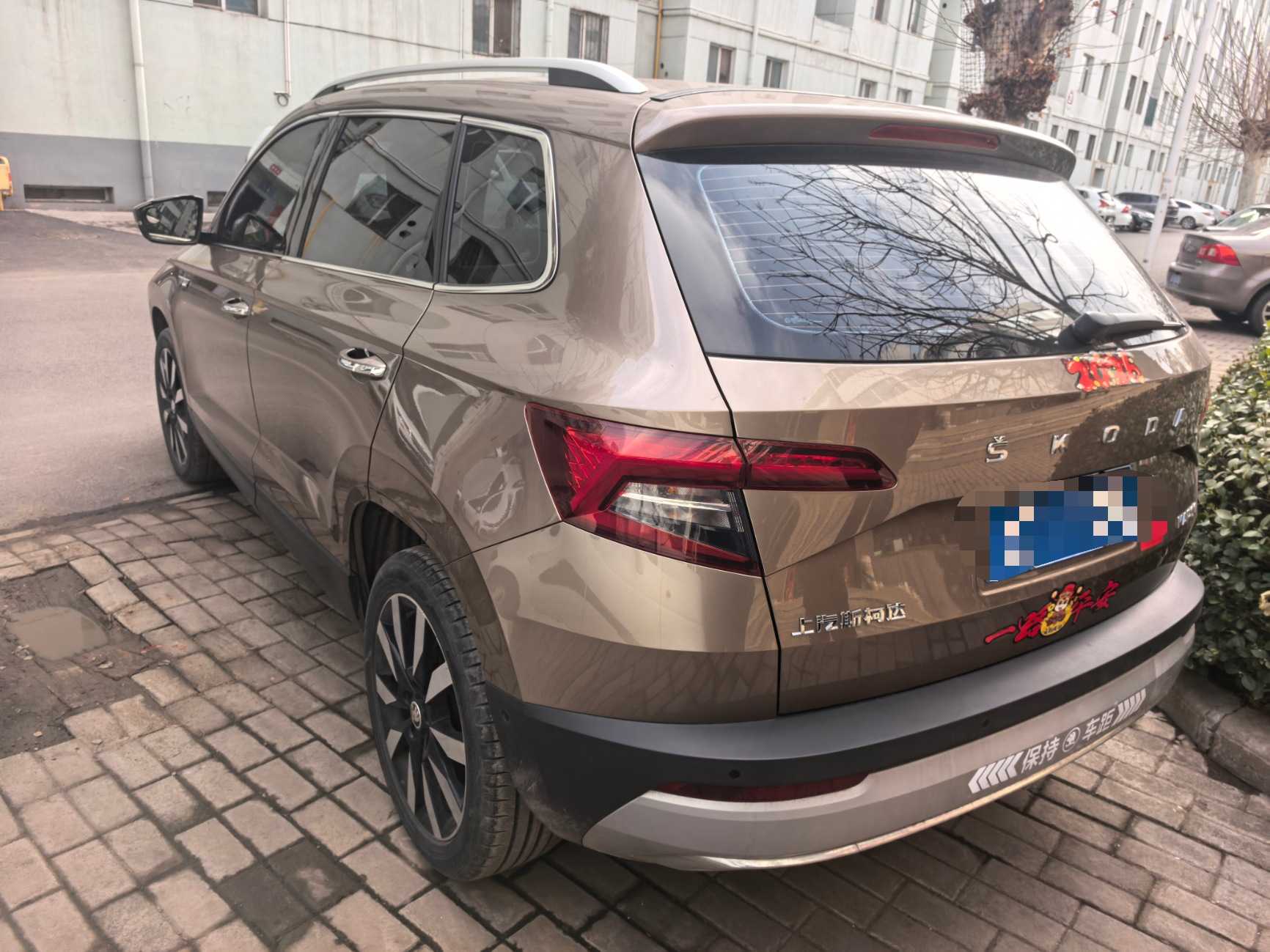 Skoda Karoq 2021 изображение автомобиля #11