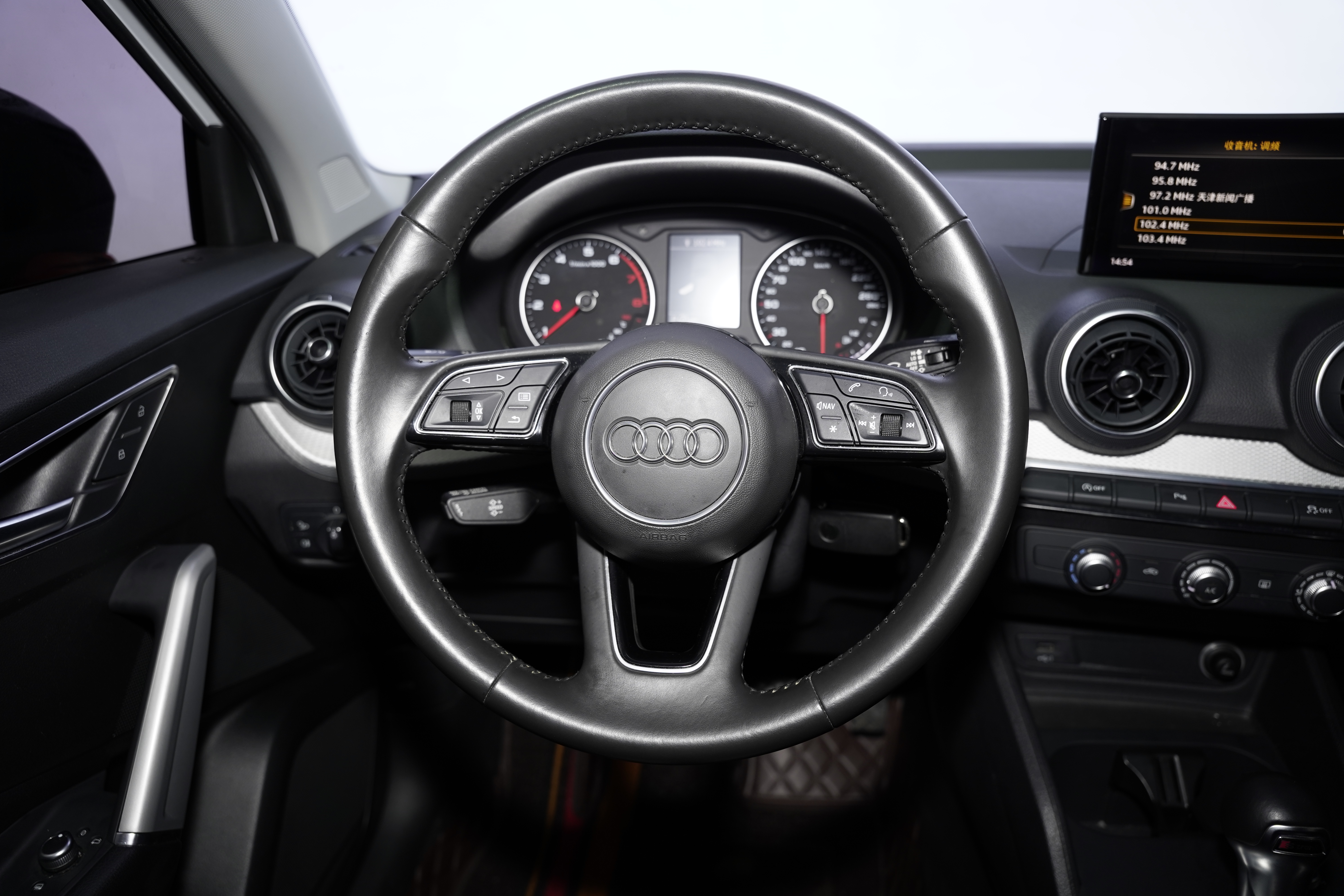 Q2L 2021 #11 Q2L 2021 car image #11