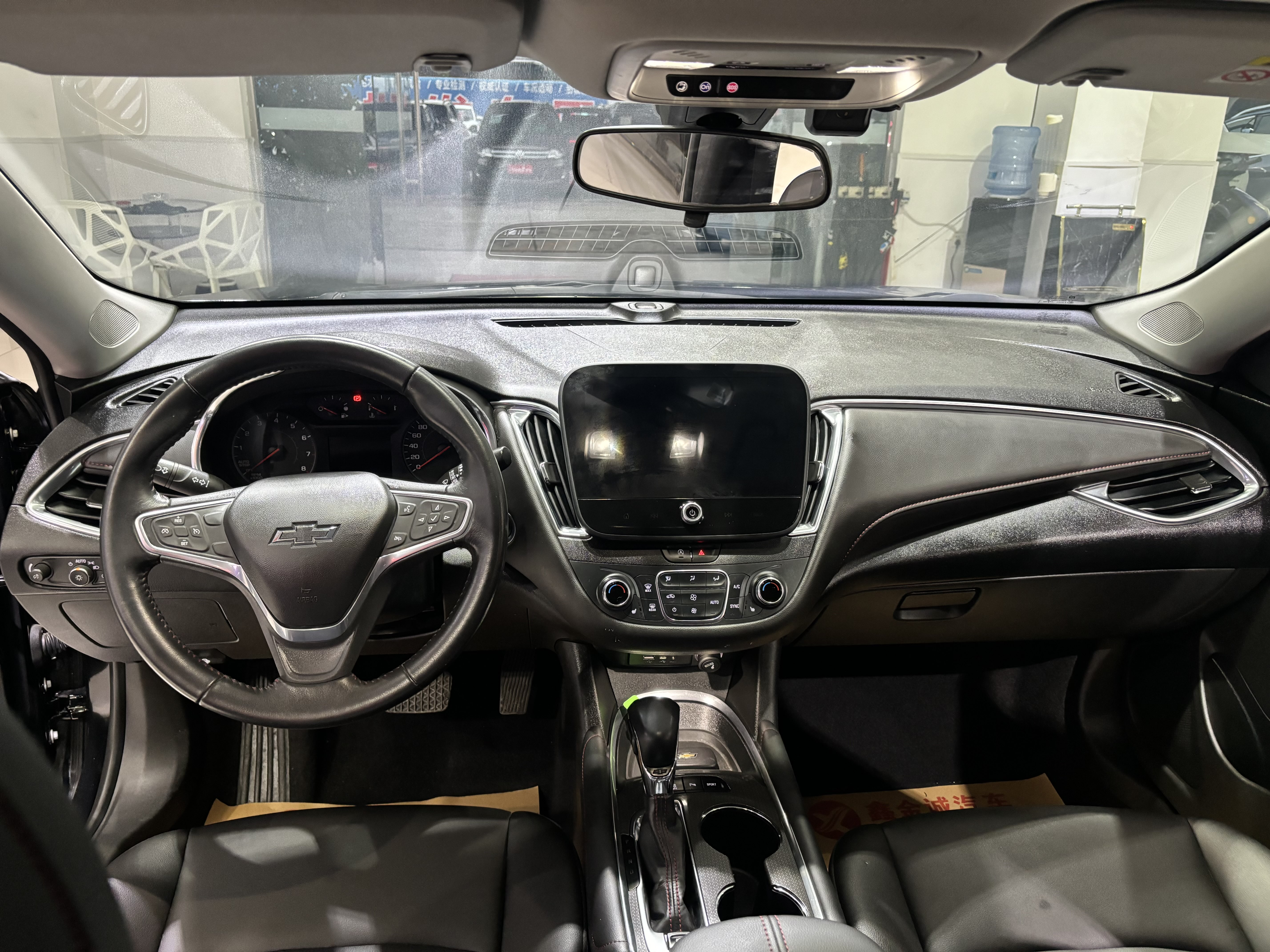 Chevrolet Malibu XL 2022 car image #11