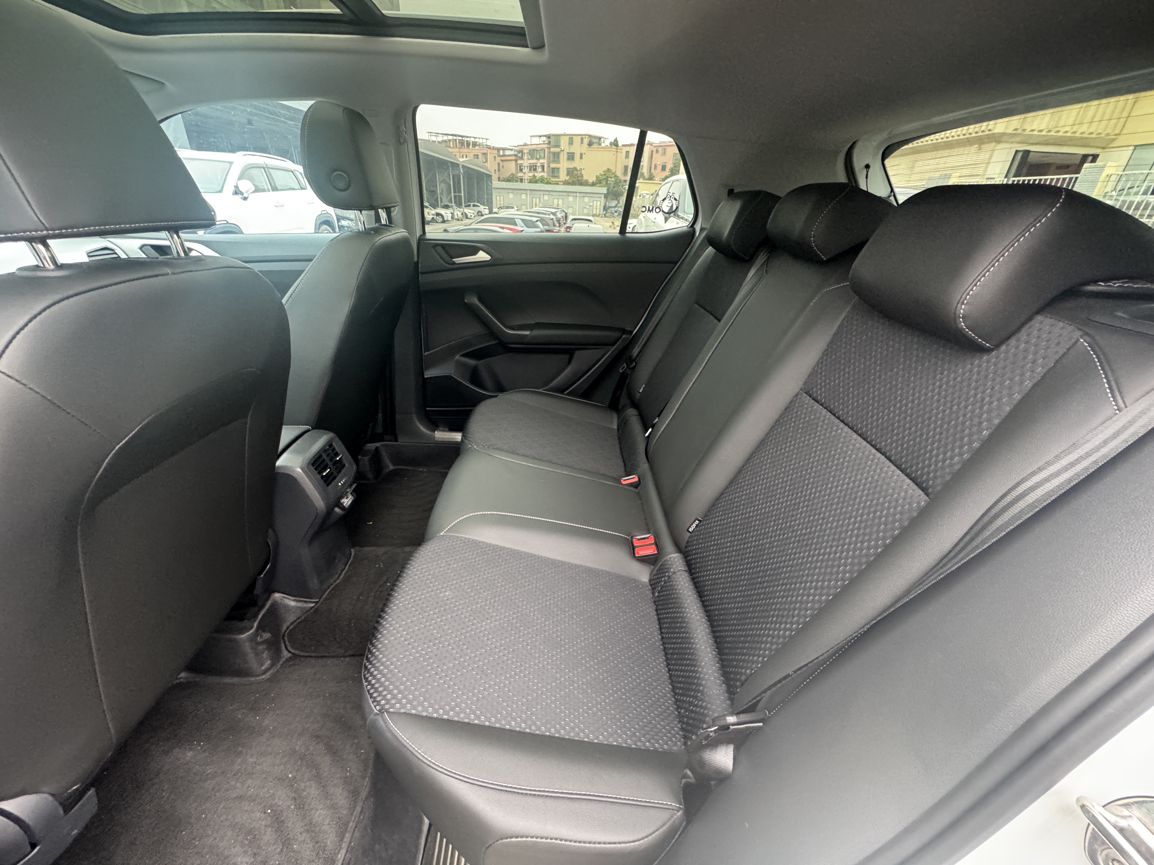 Volkswagen Tacqua 2022 #11 Volkswagen Tacqua 2022 car image #11