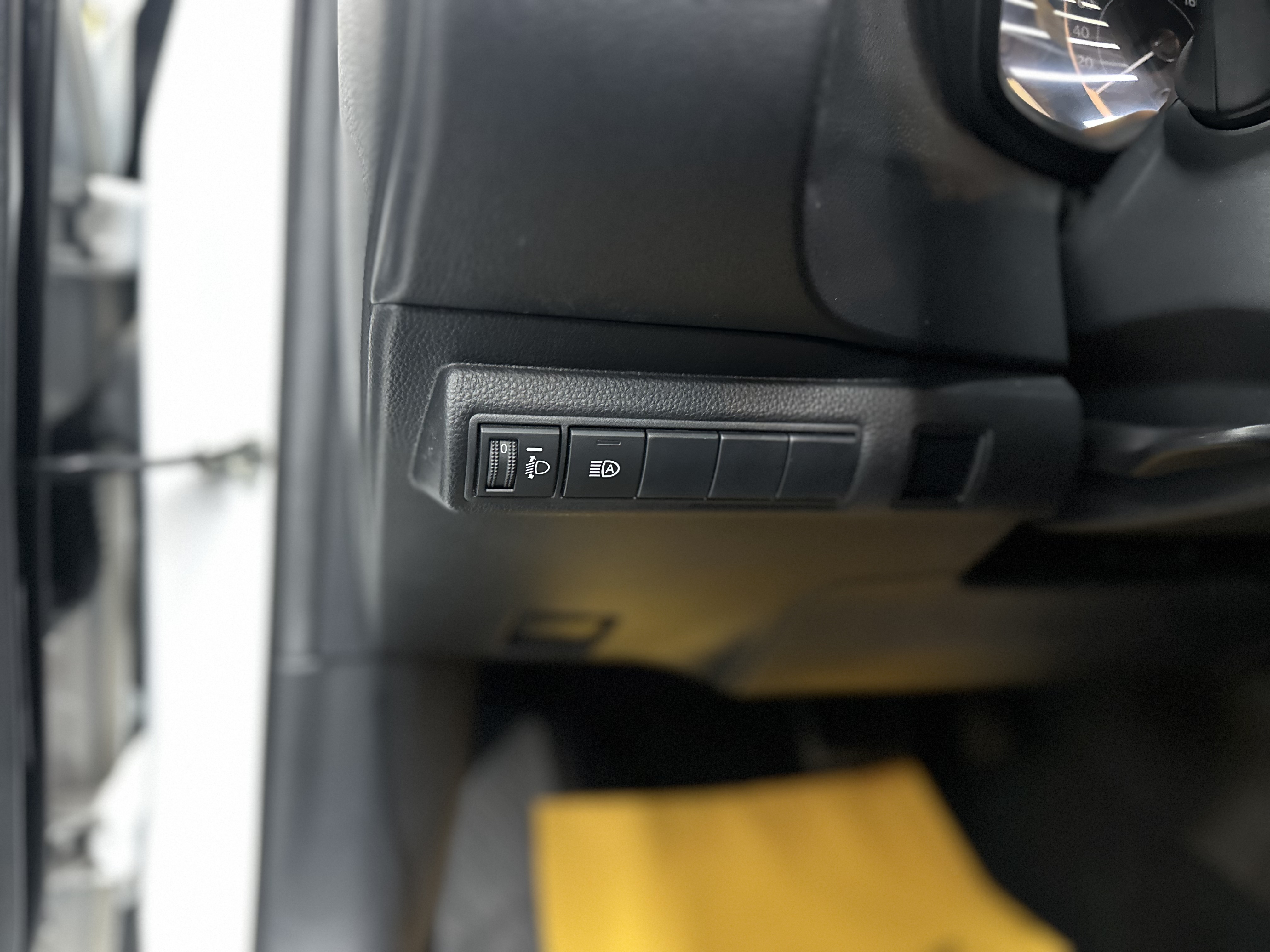 Corolla 2021 car image #11