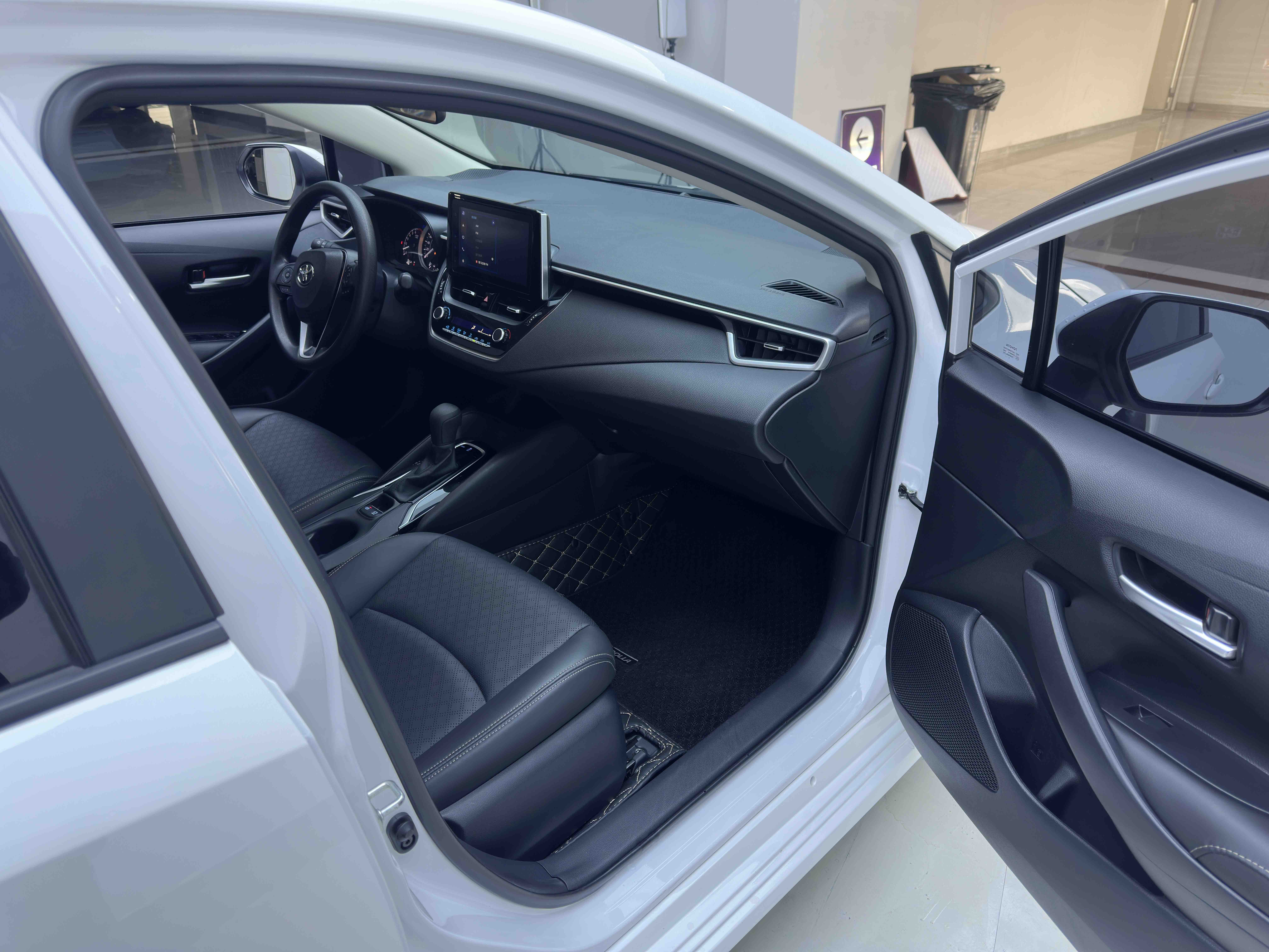 Corolla 2022 car image #11