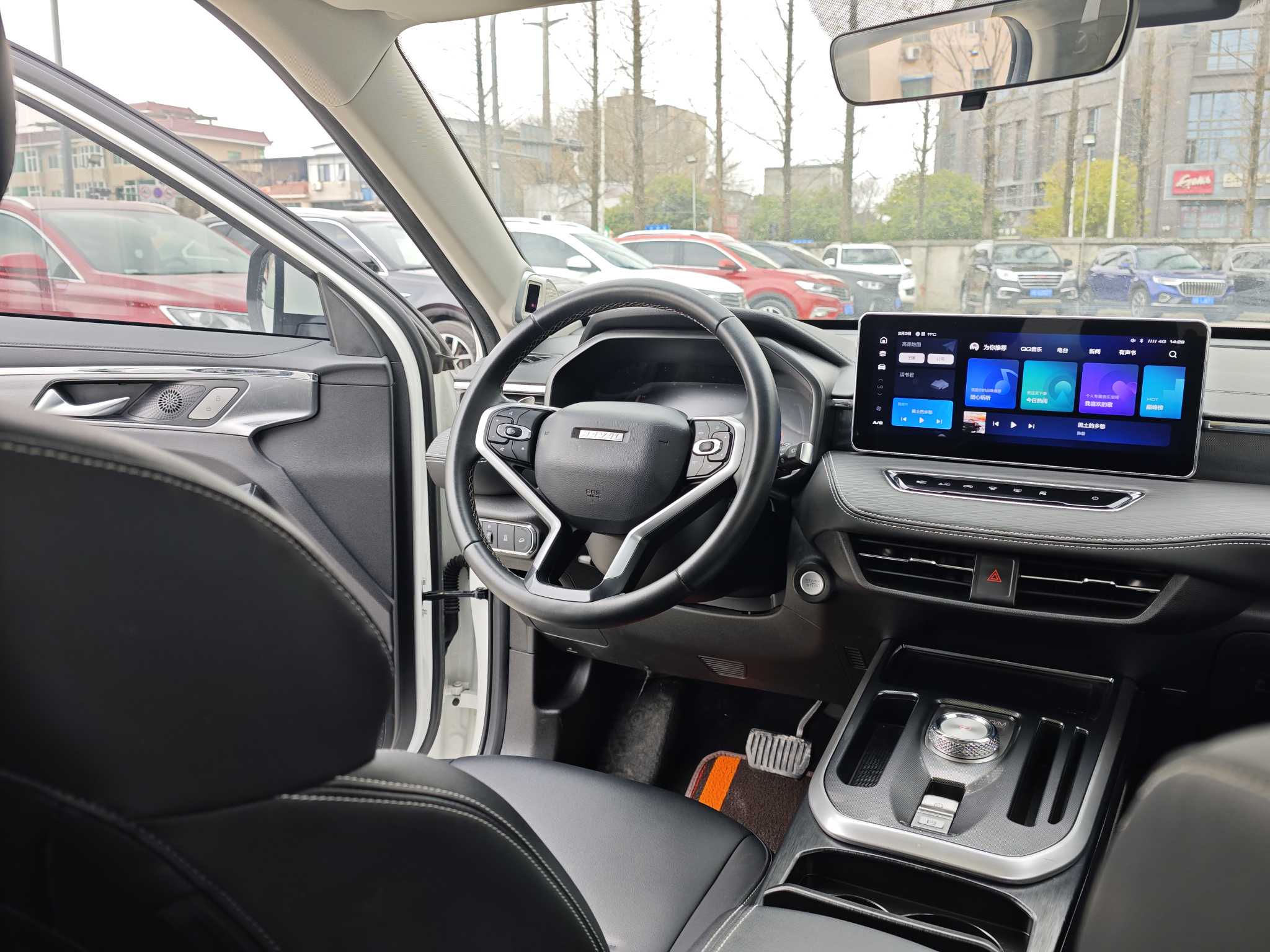 Haval Jolion 2021 #11 Haval Jolion 2021 car image #11