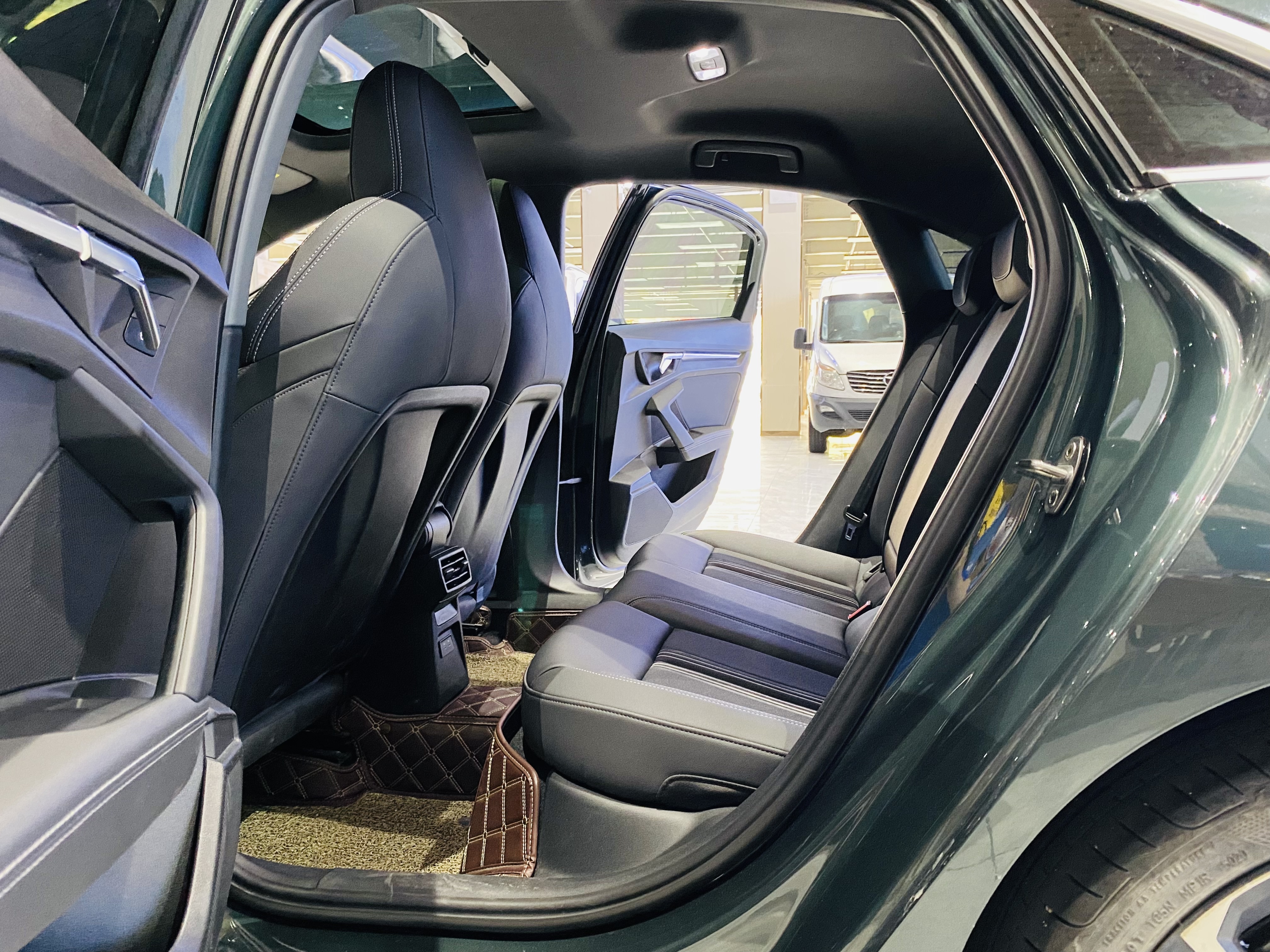 Audi A3 2021 car image #11