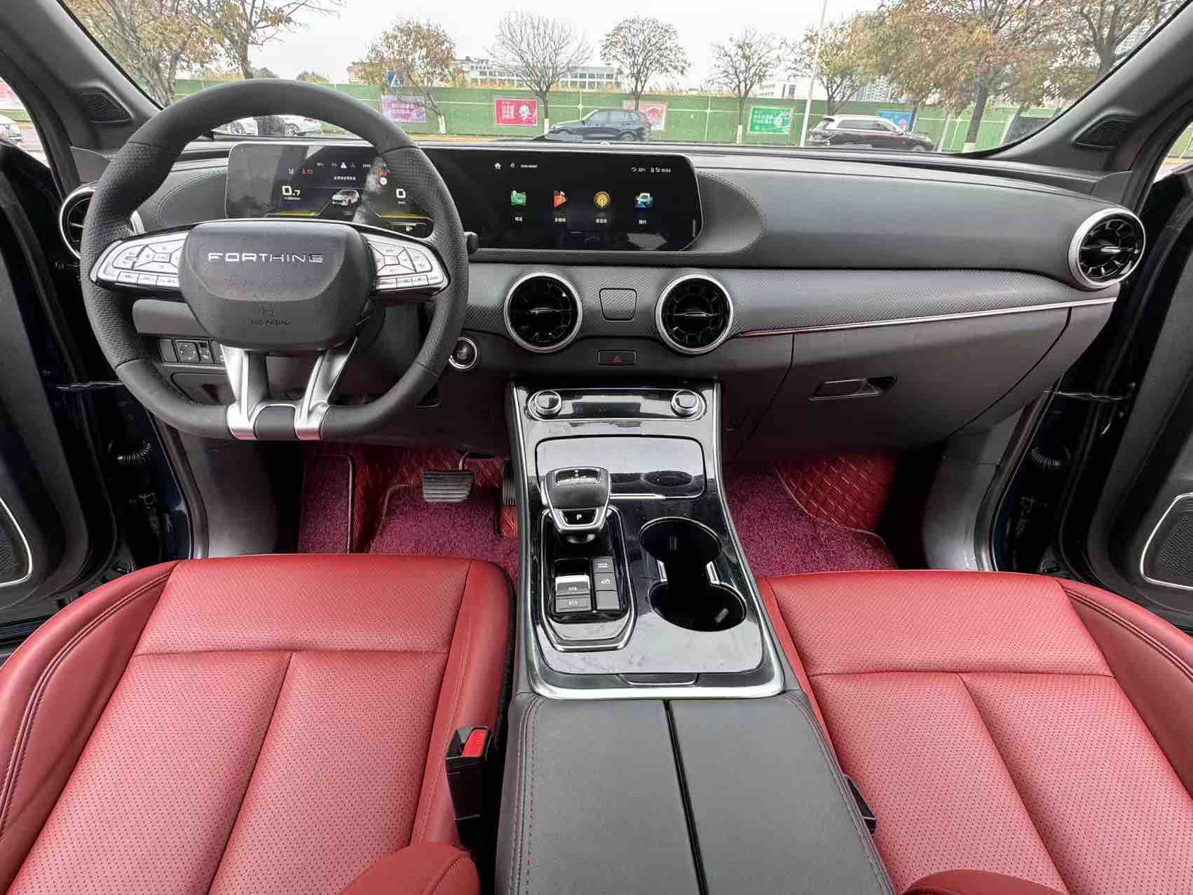 Forthing T5 EVO 2022 #11 Forthing T5 EVO 2022 car image #11