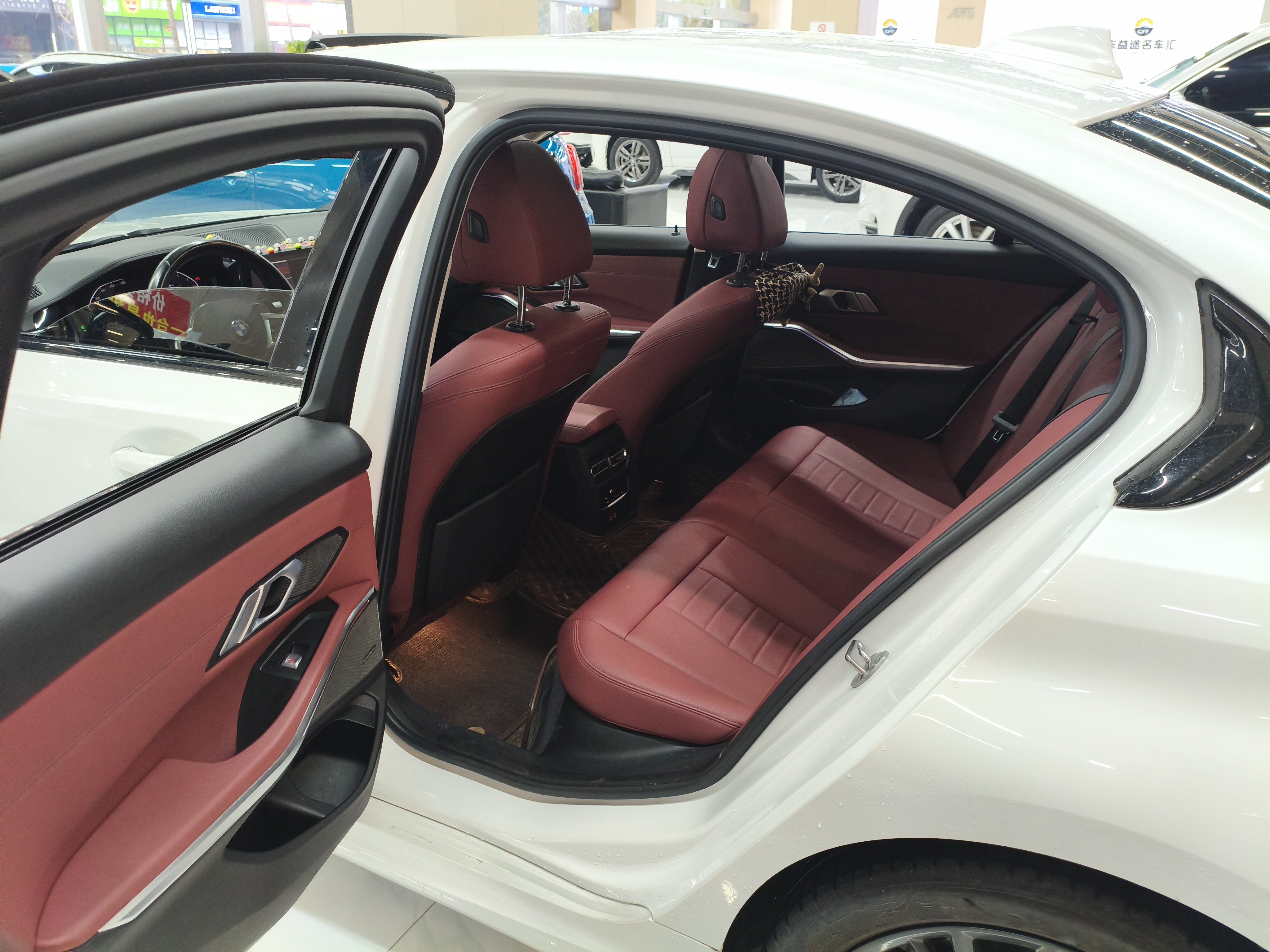 BMW 3 Series 2021 #11 BMW 3 Series 2021 car image #11