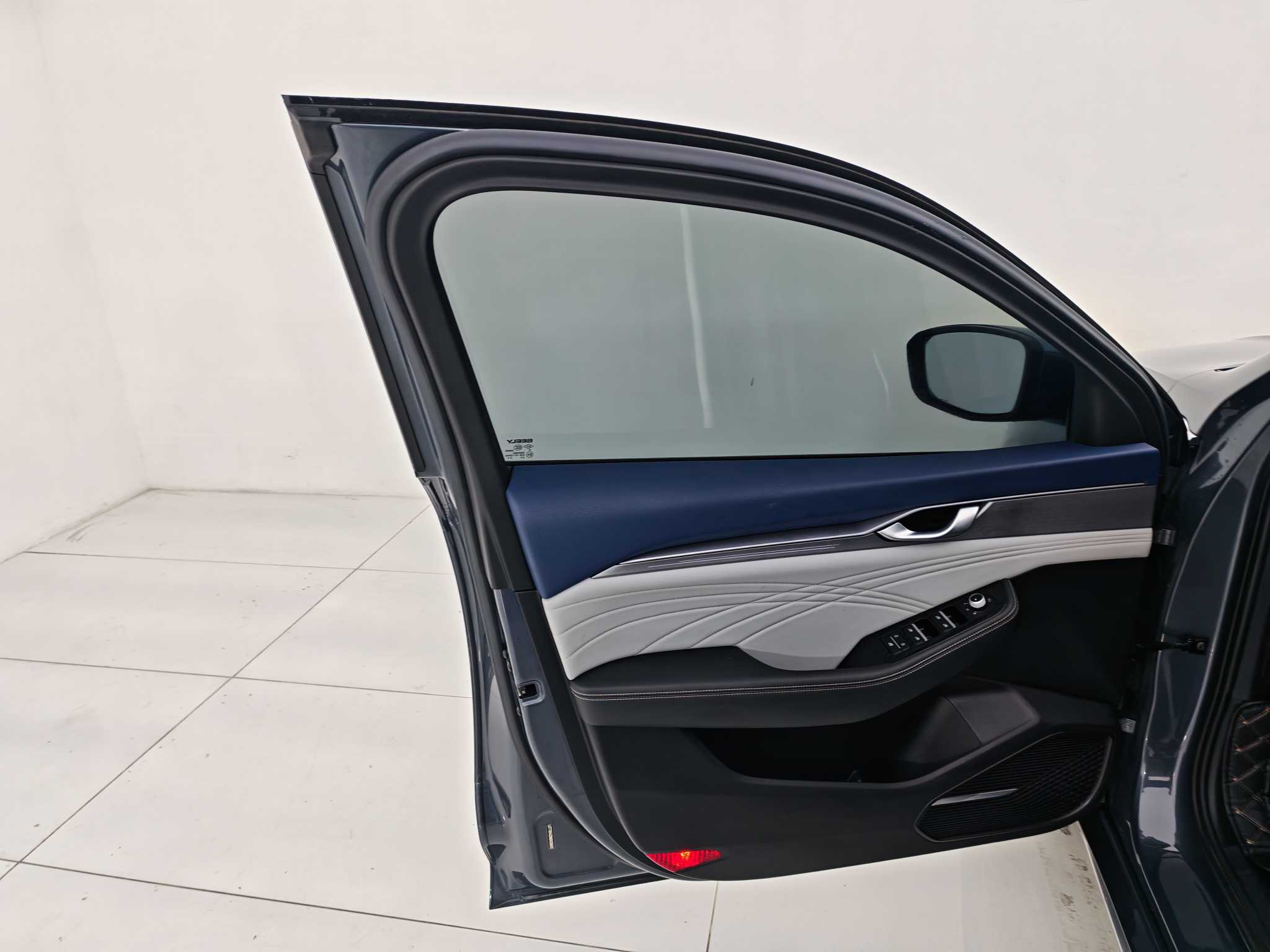 Preface 2022 #11 Preface 2022 car image #11