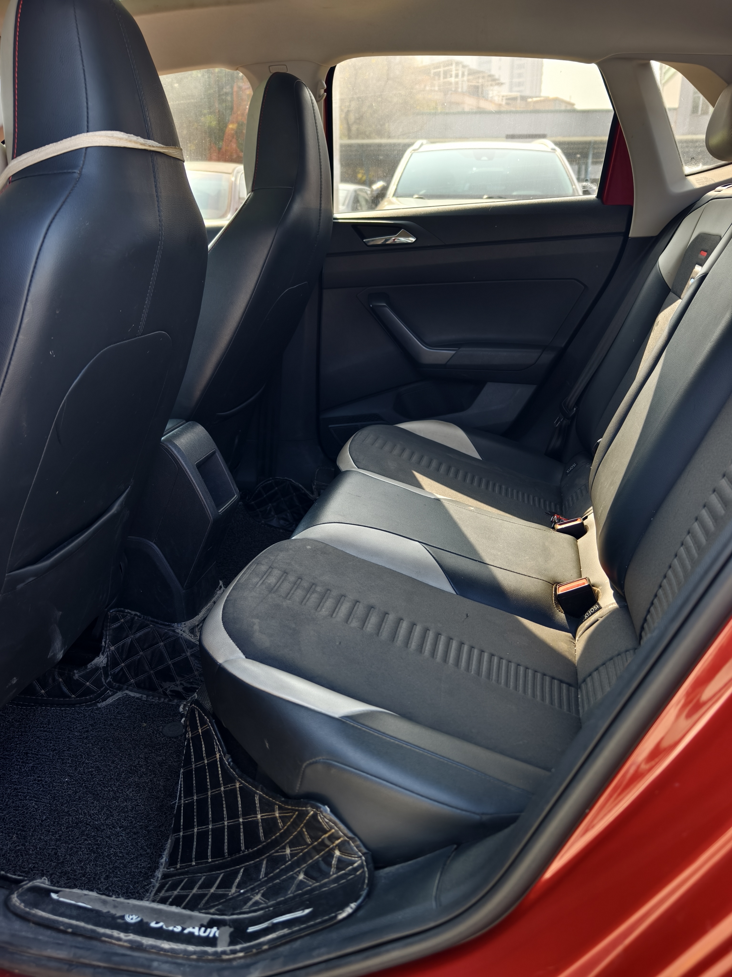 Volkswagen Polo 2021 car image #11
