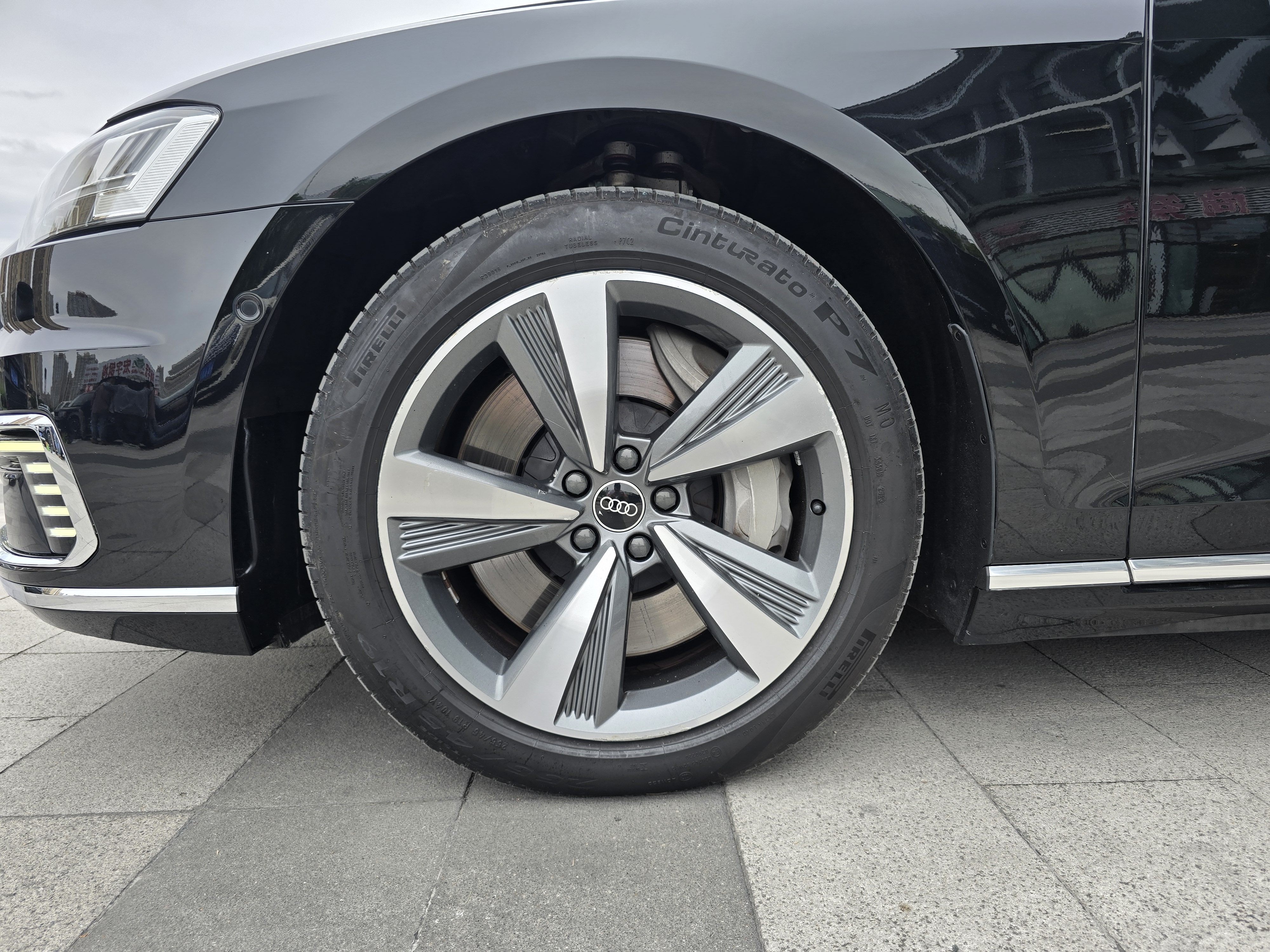 Audi A8 New Energy 2022 immagine di auto #11