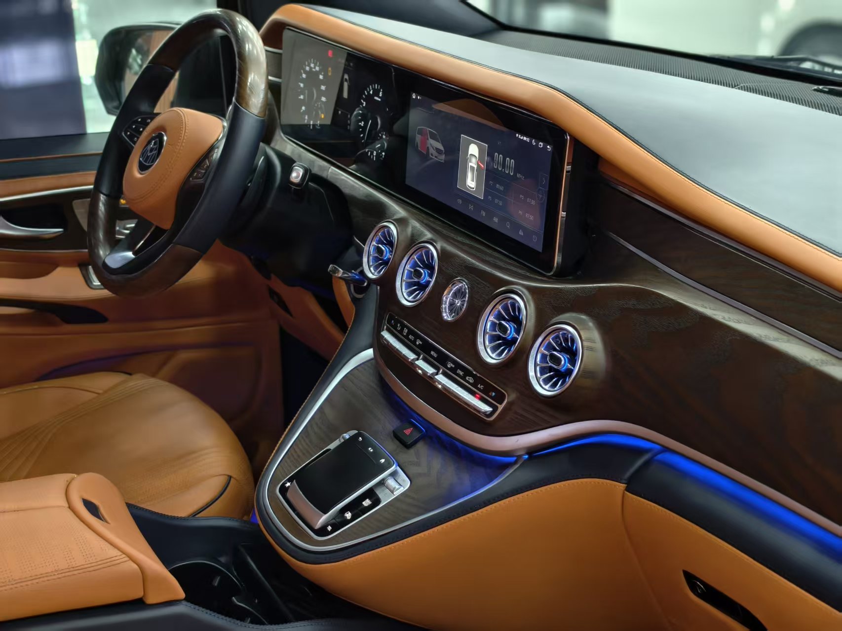 Mercedes-Benz Vito 2022 #11 Mercedes-Benz Vito 2022 car image #11