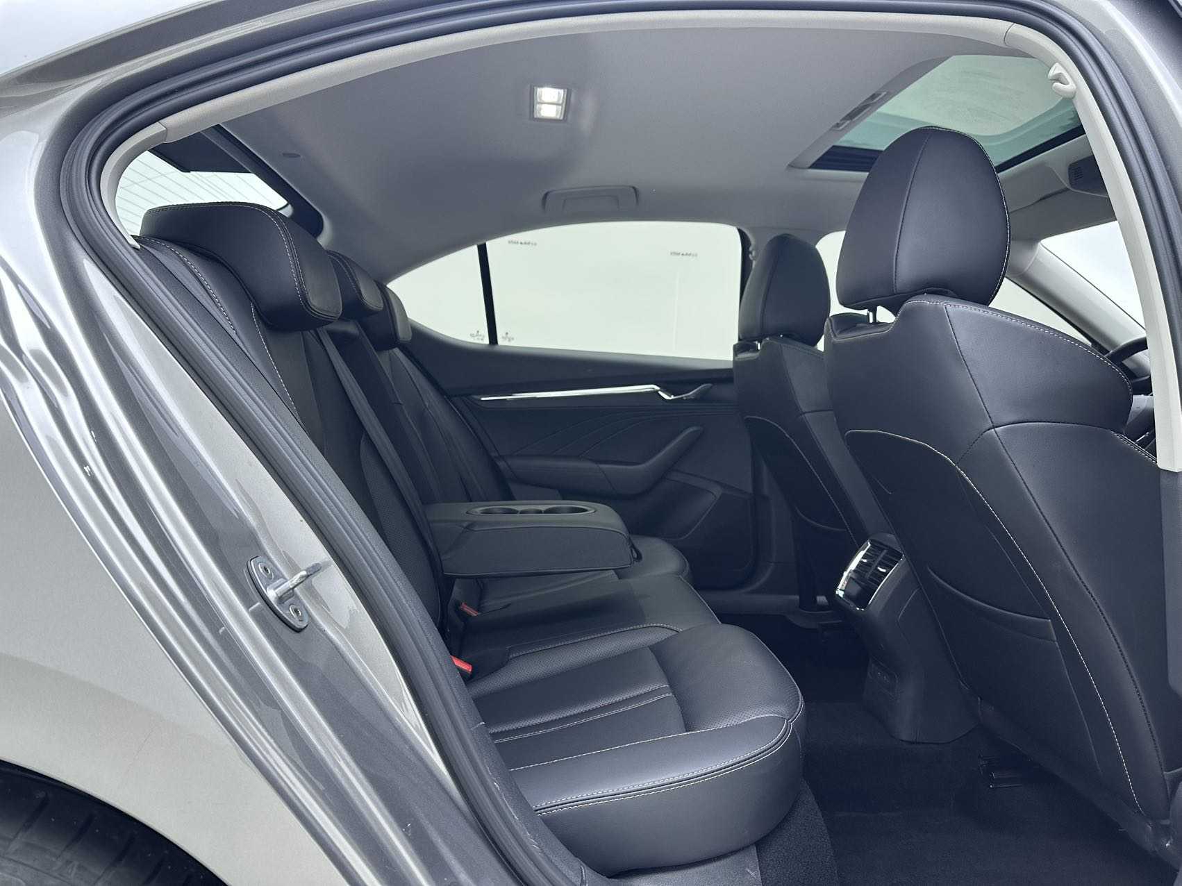 Skoda Octavia 2021 #11 Skoda Octavia 2021 car image #11