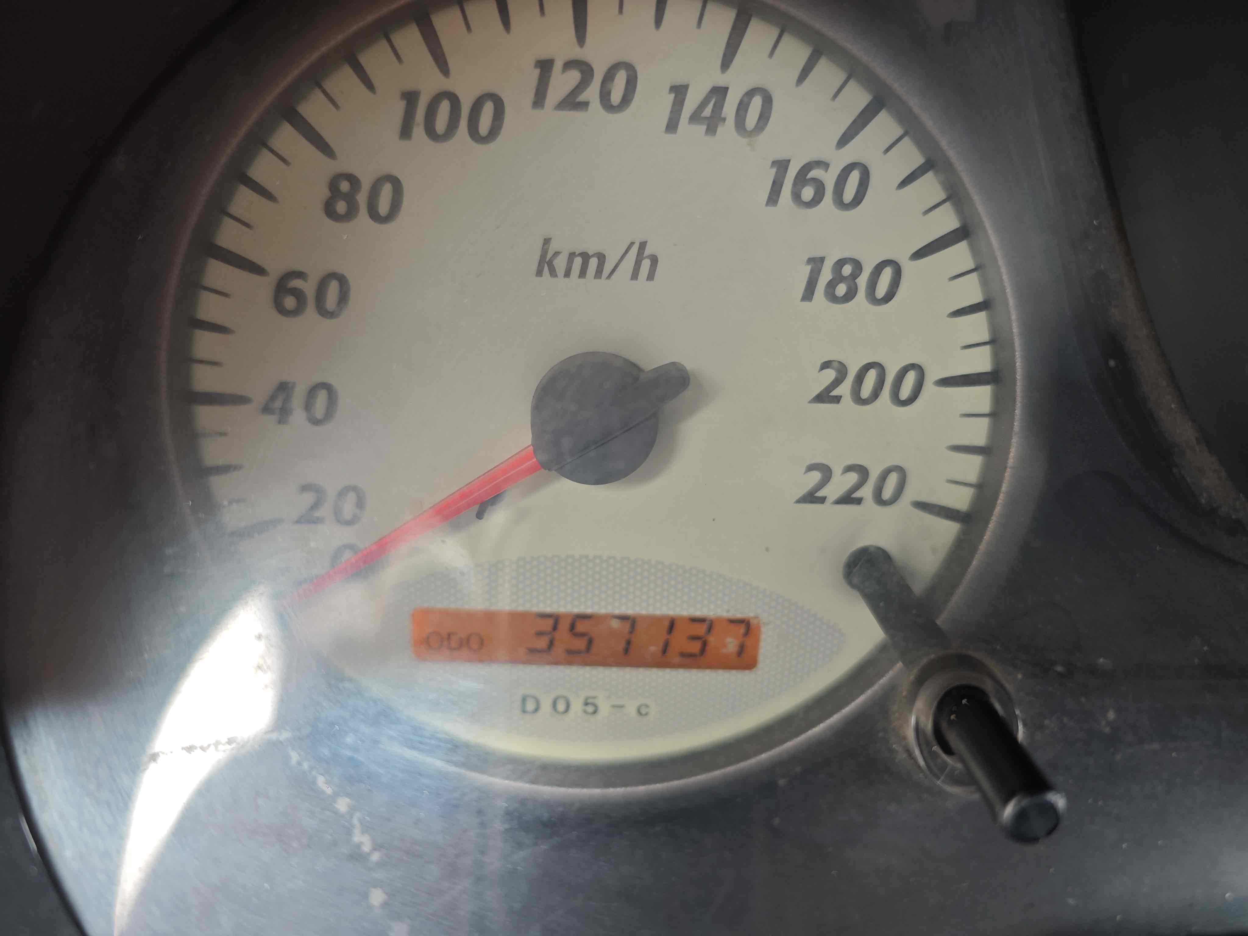 Toyota RAV4 (Imported) 2003 #11 Toyota RAV4 (Imported) 2003 image de voiture #11