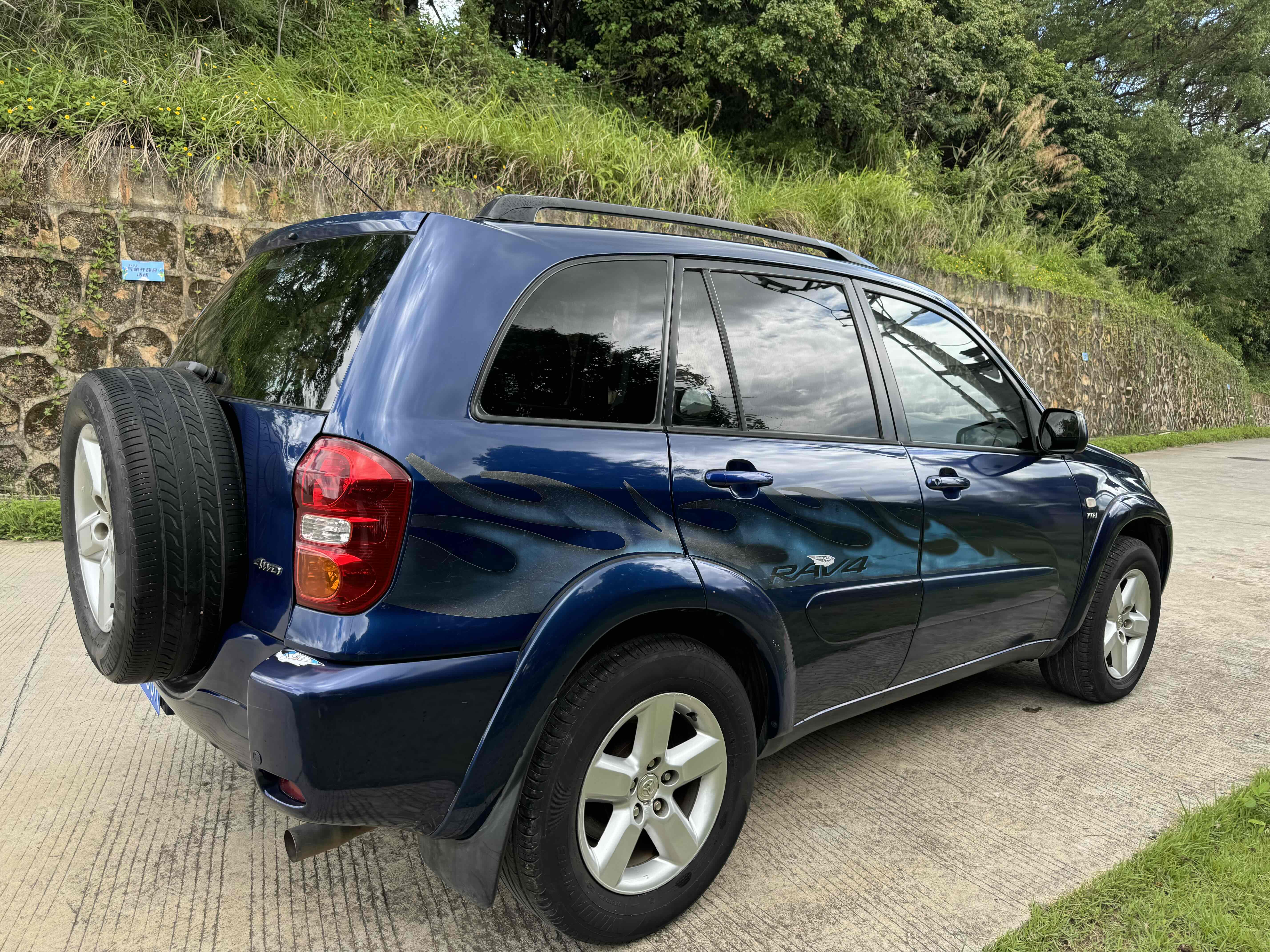 Toyota RAV4 (Imported) 2004 #11 Toyota RAV4 (Imported) 2004 immagine di auto #11