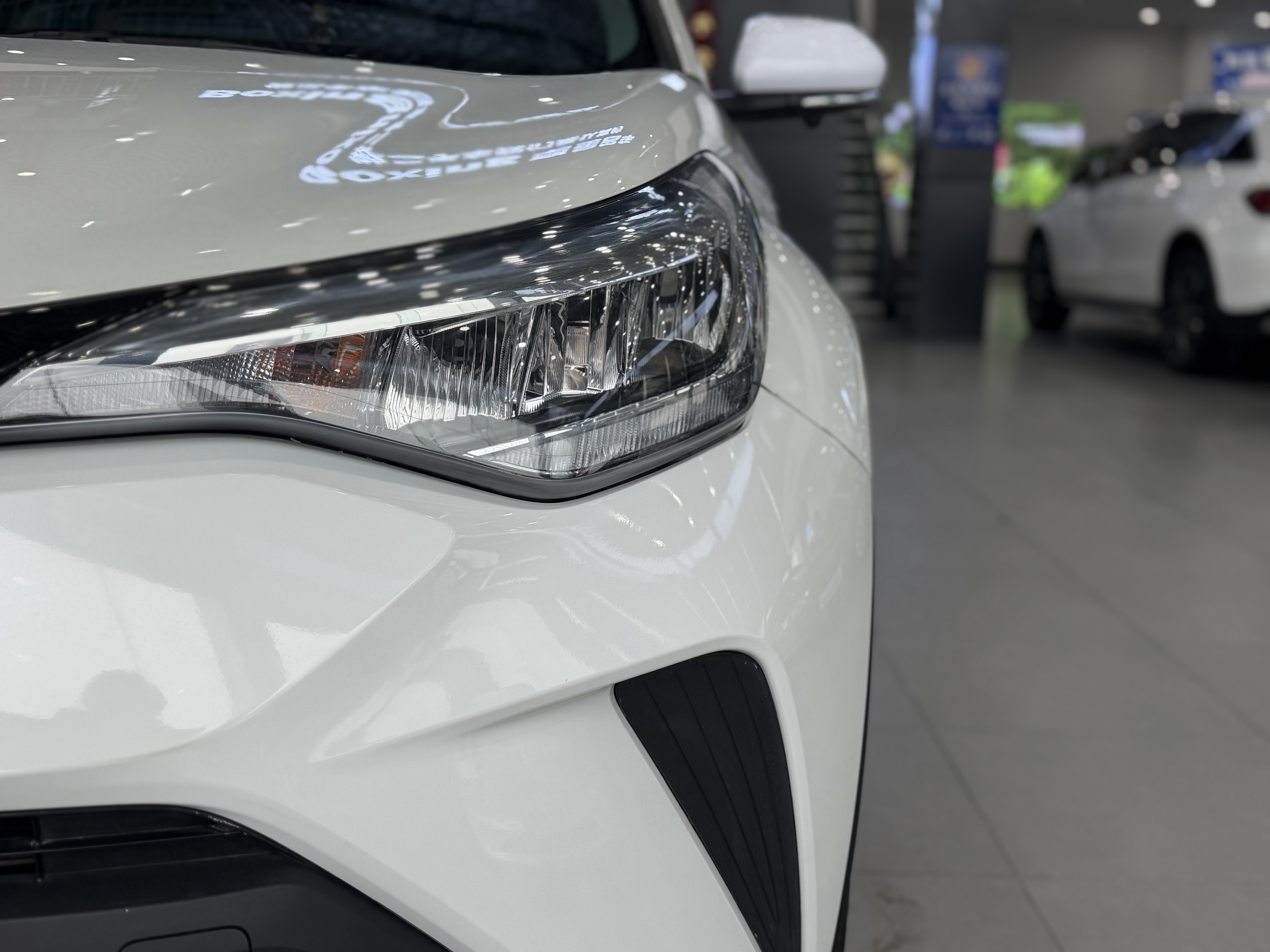 Toyota C-HR 2021 immagine di auto #11