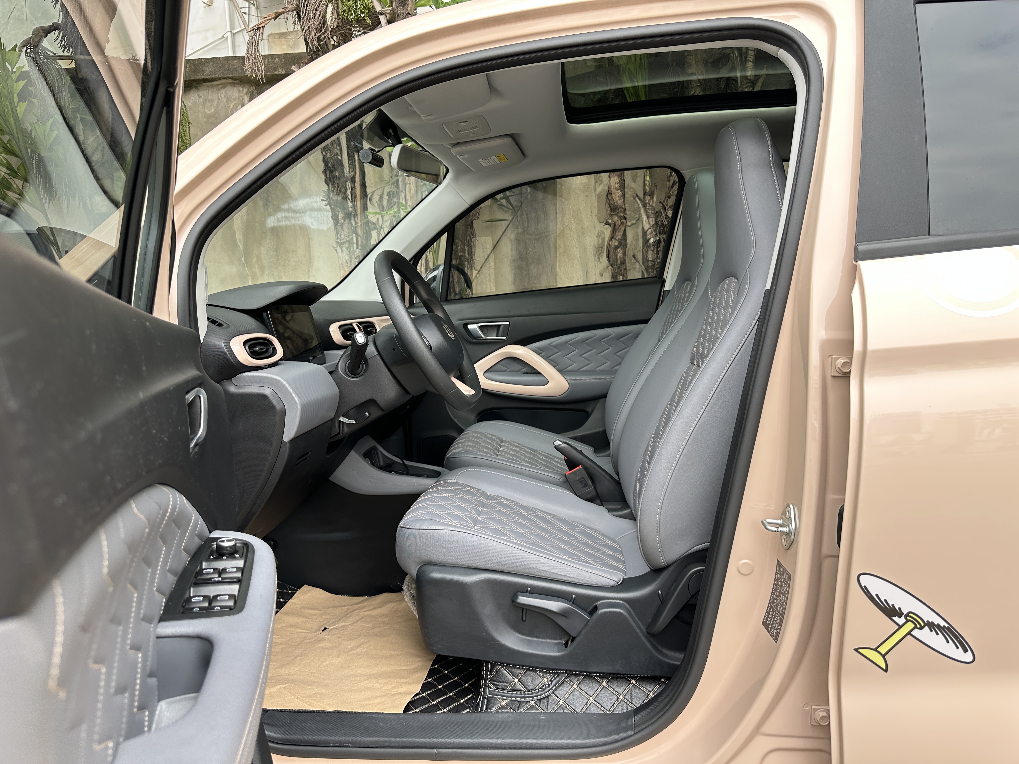 零跑汽车 零跑T03 2021 汽车图片 #11