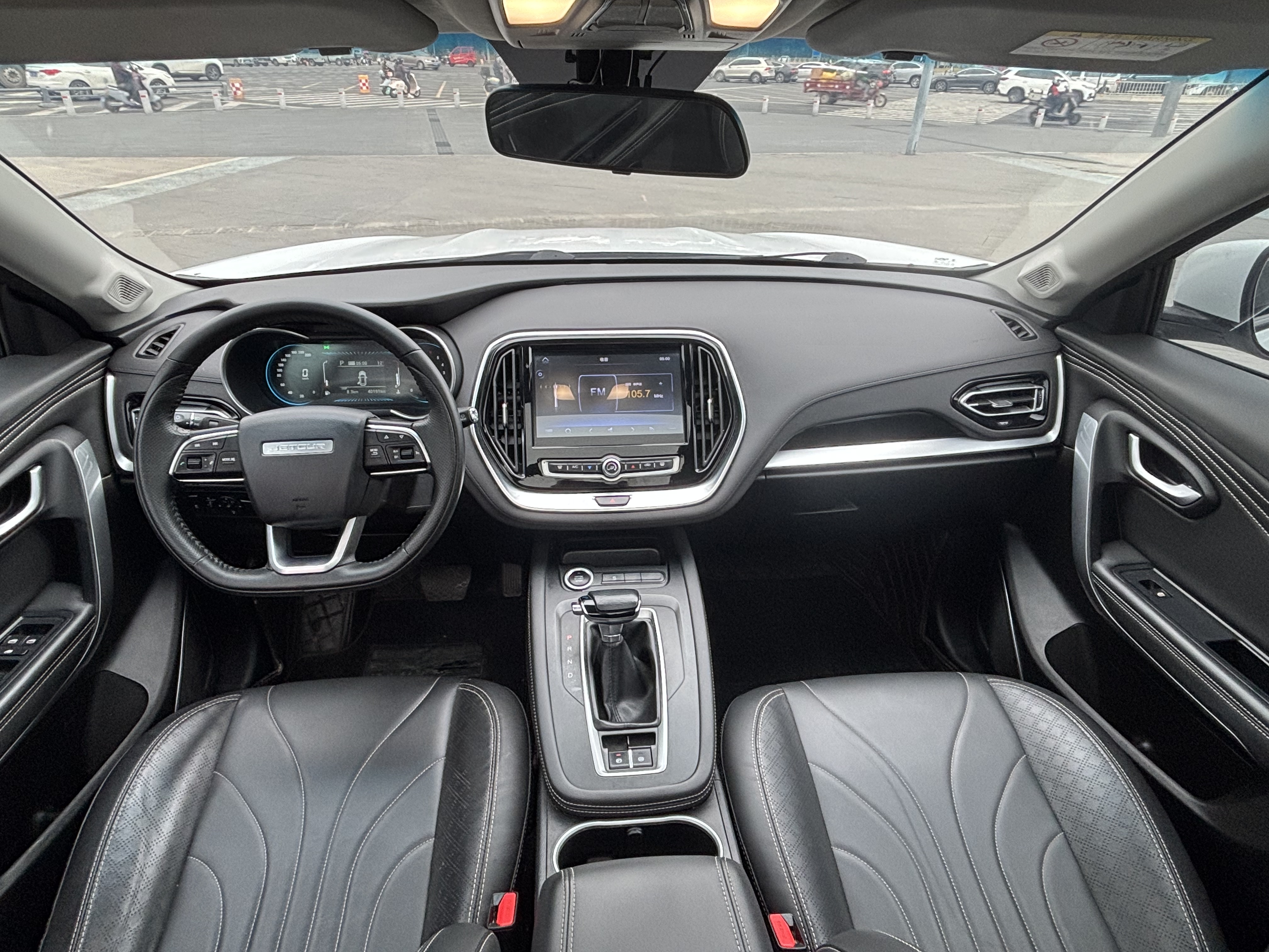 X70M 2022 #11 X70M 2022 car image #11