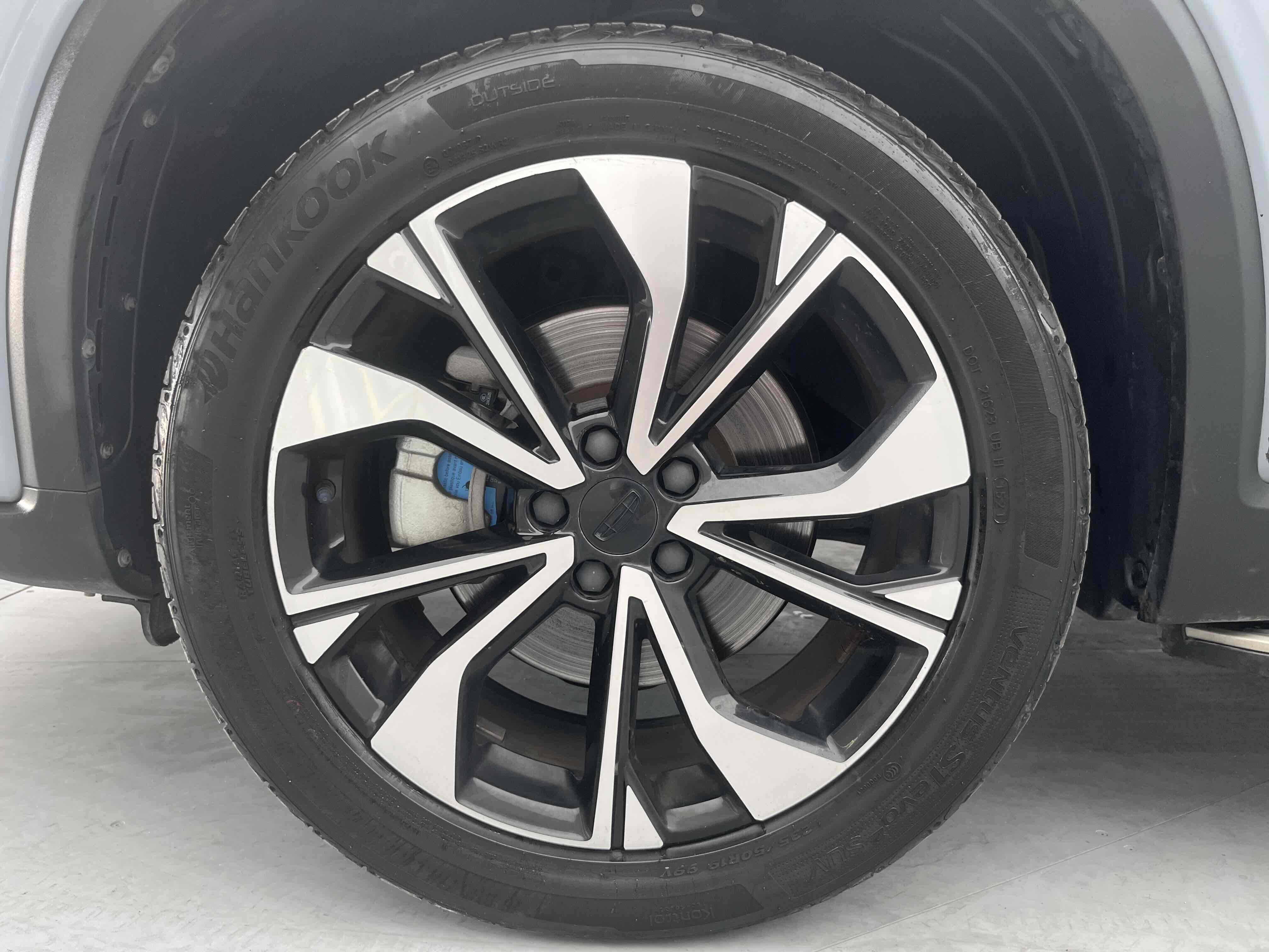 GEELY Tugella S 2021 car image #11