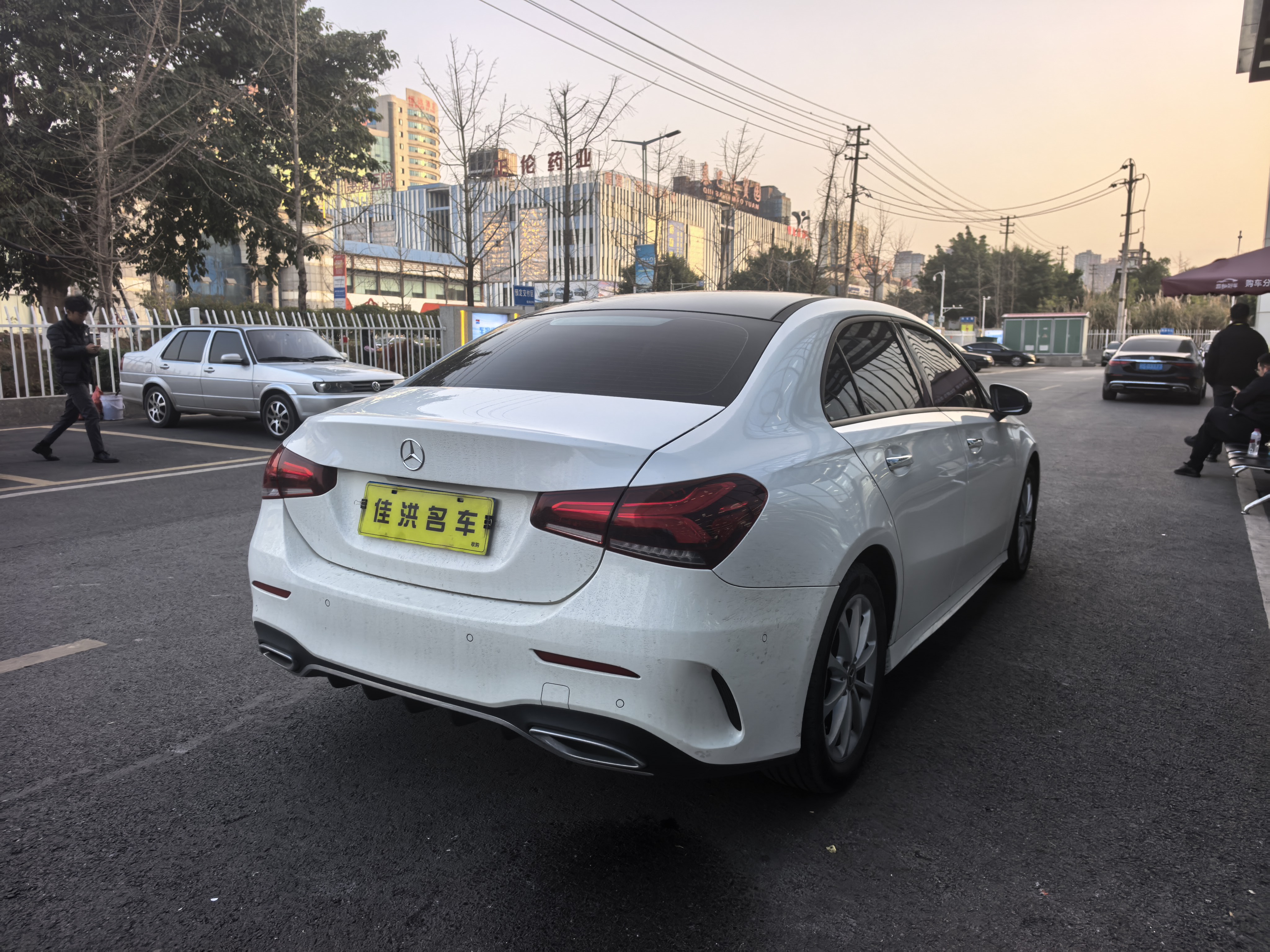 奔驰 奔驰A级 2022 汽车图片 #11