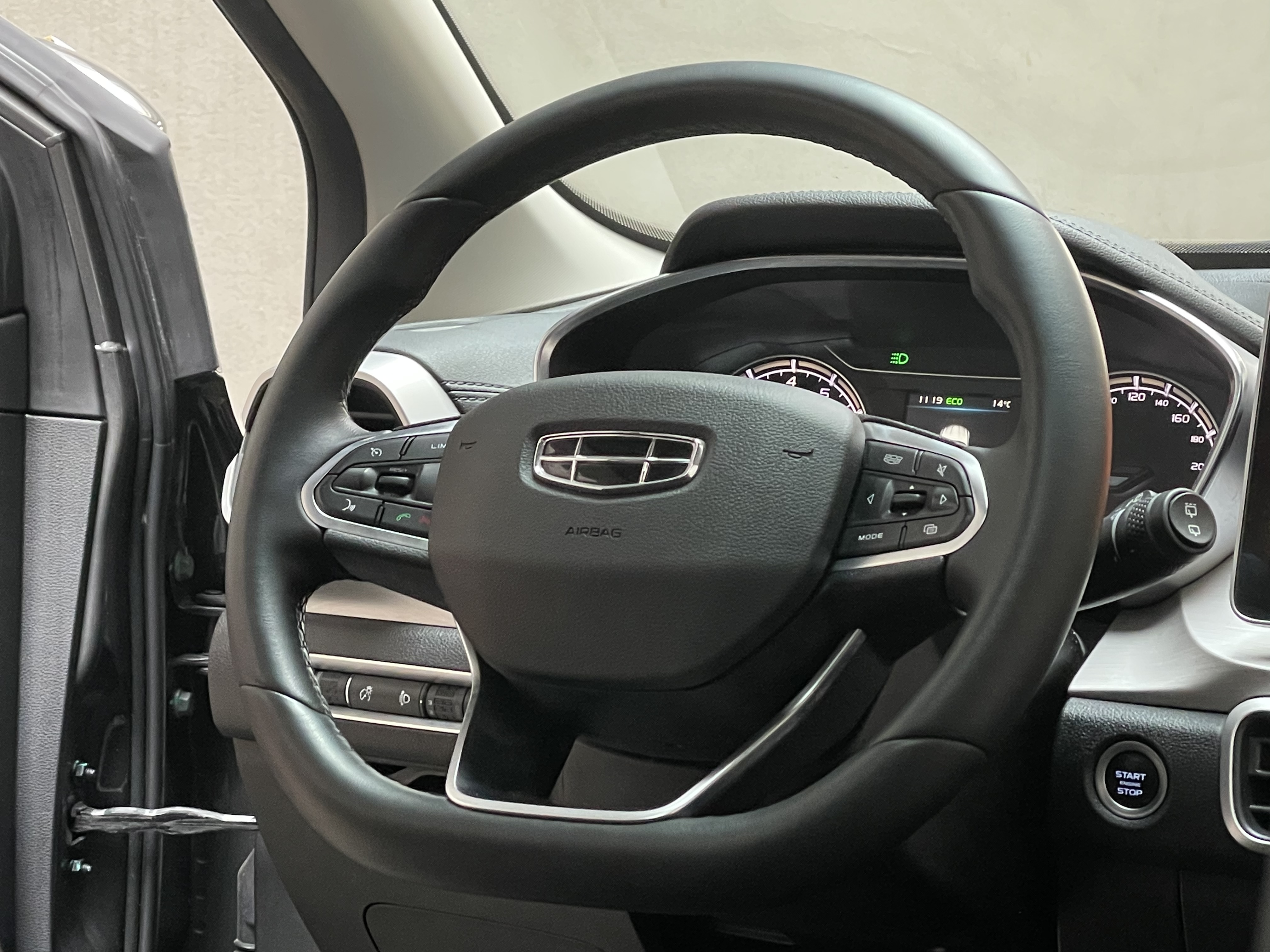 GEELY Coolray 2022 #11 GEELY Coolray 2022 car image #11