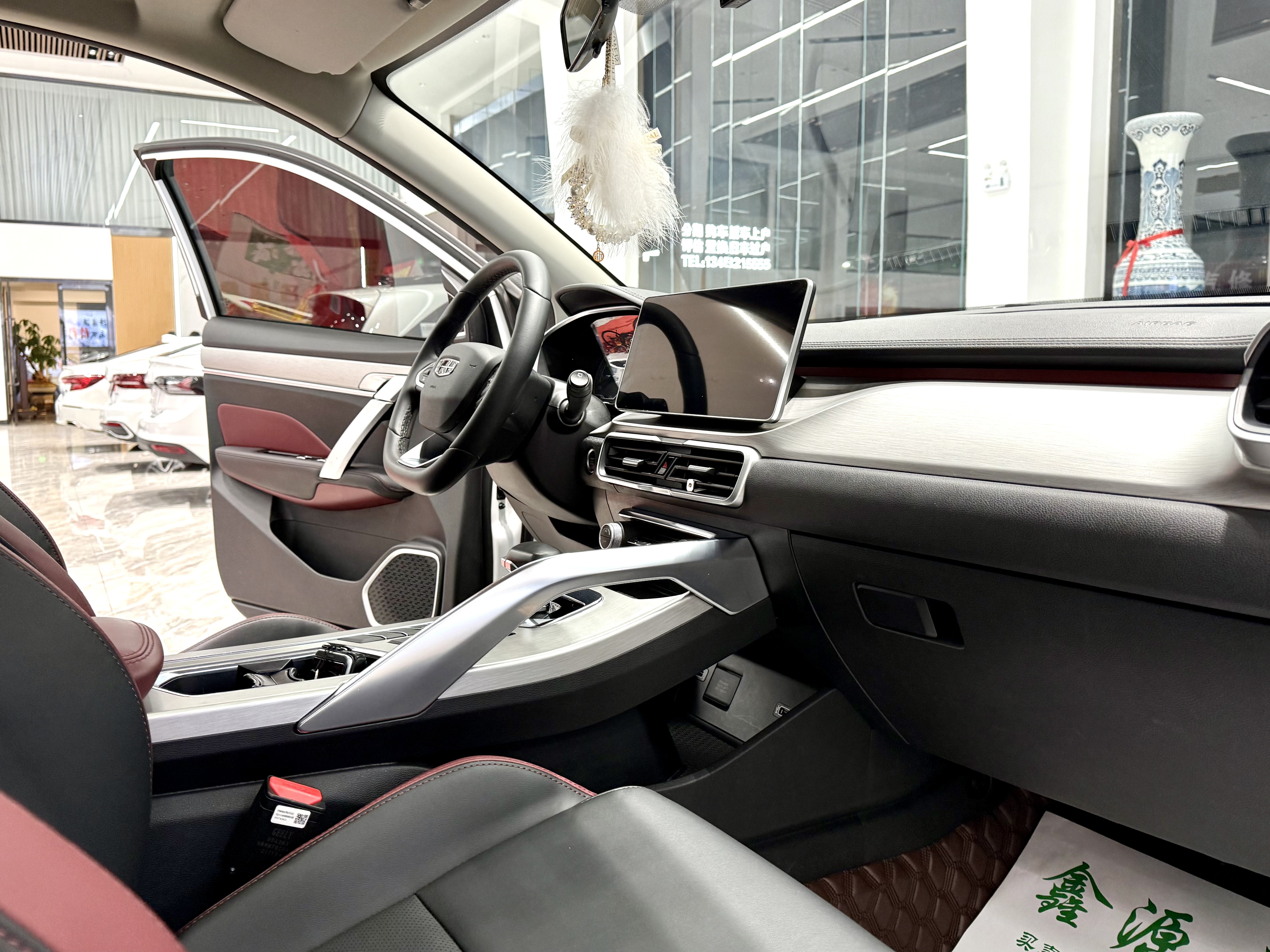 GEELY Coolray 2022 #11 GEELY Coolray 2022 car image #11