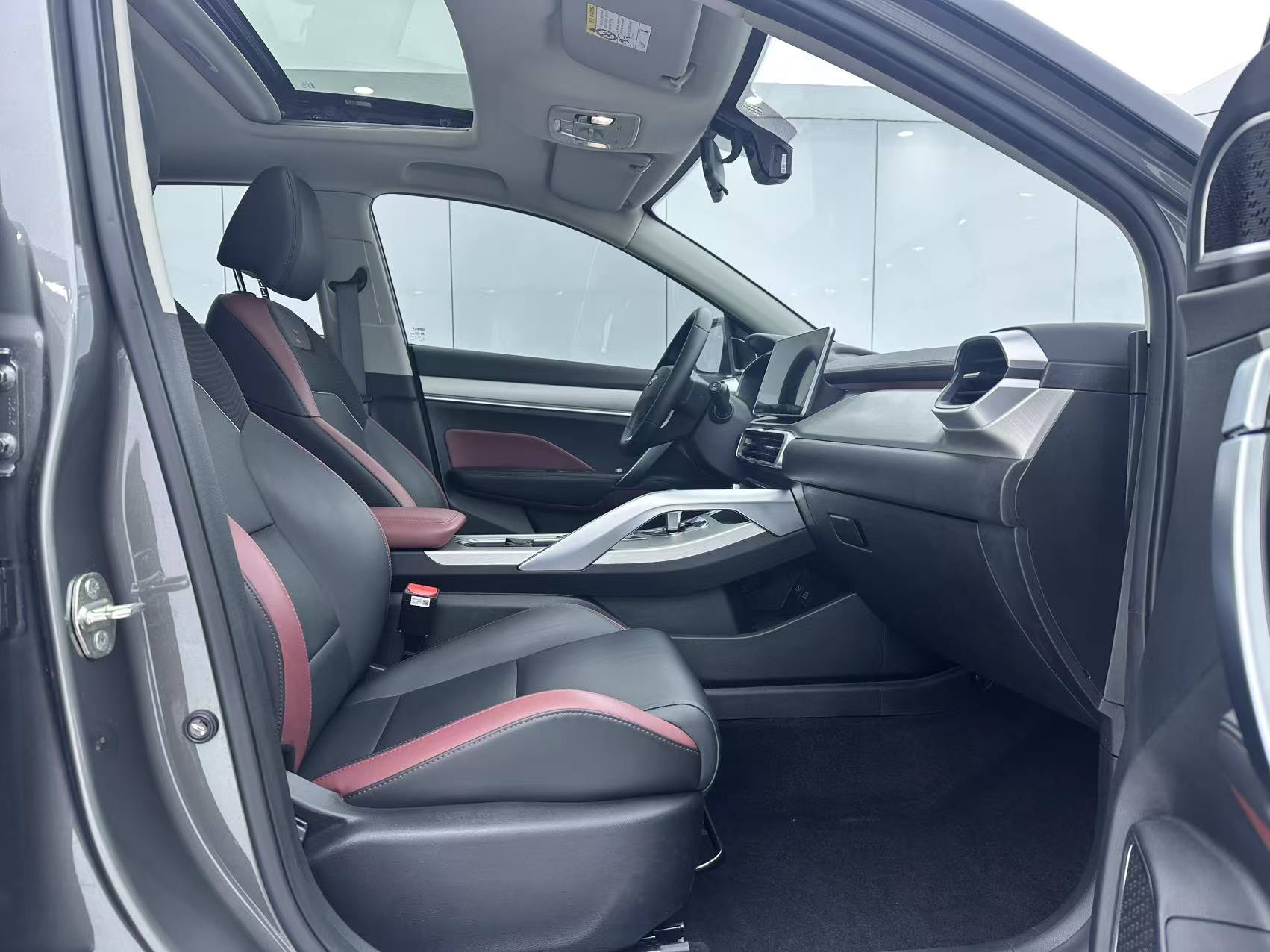 GEELY 2022 immagine di auto #11