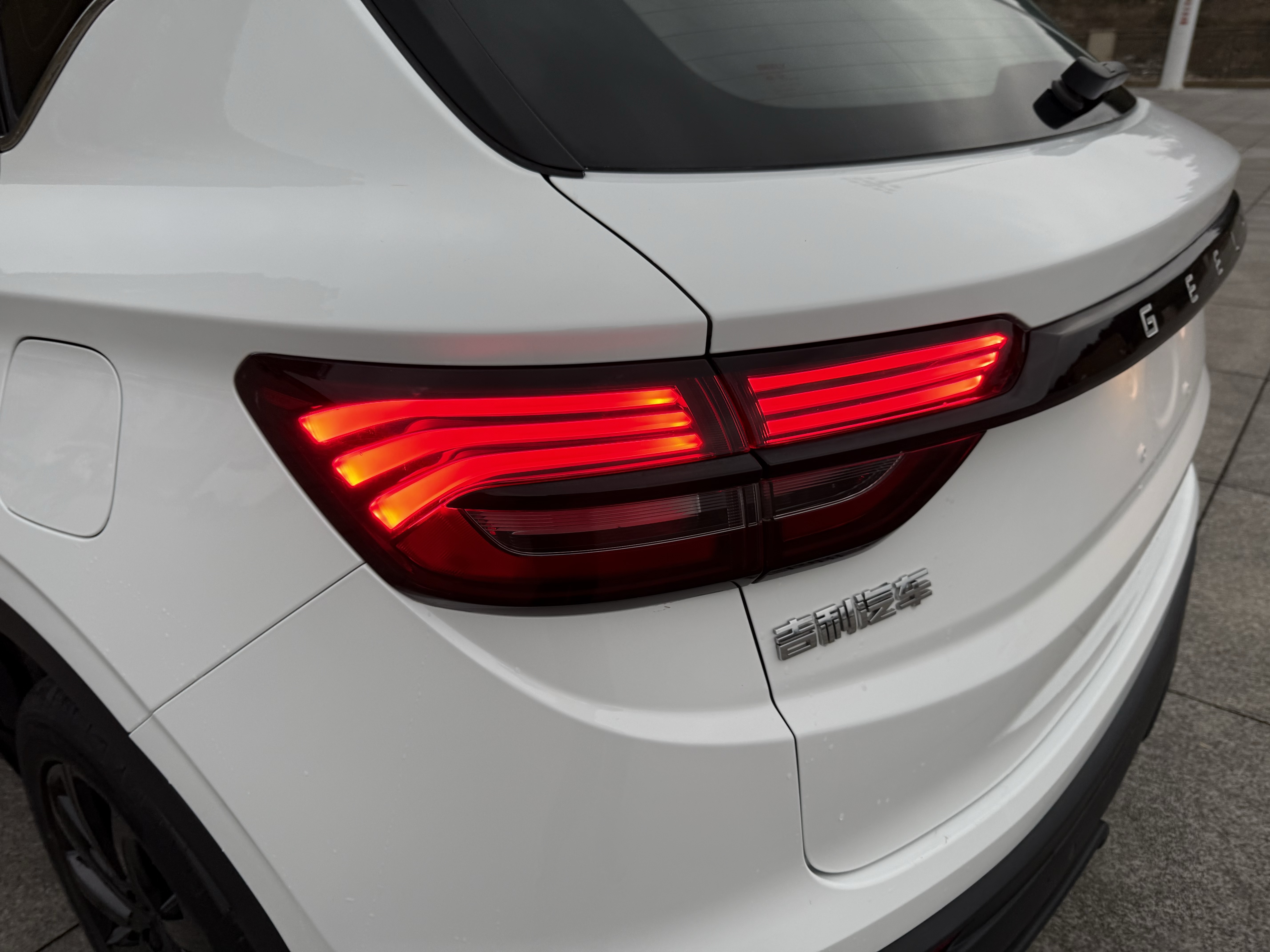 GEELY Coolray 2022 immagine di auto #11