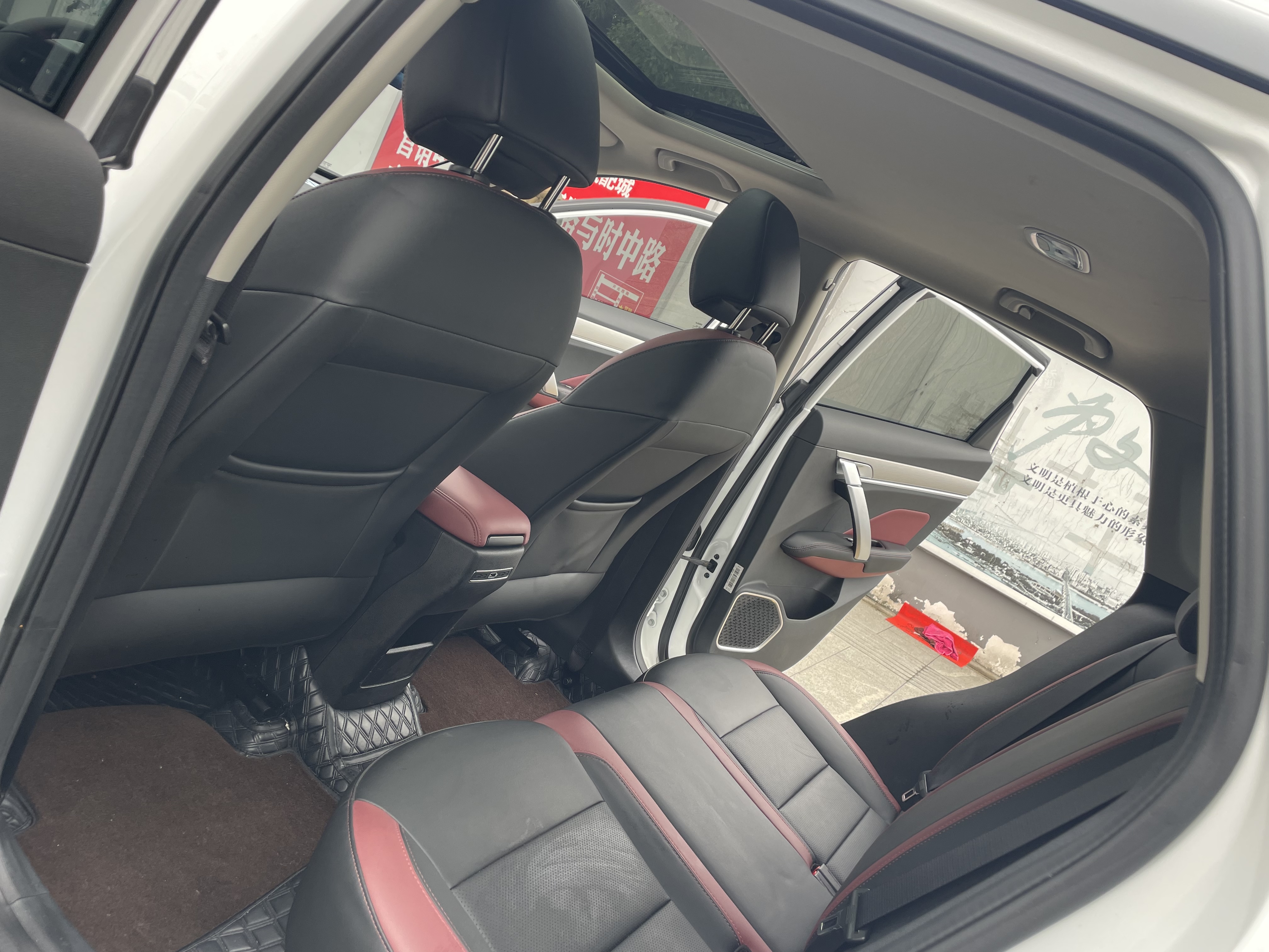 GEELY Coolray 2022 #11 GEELY Coolray 2022 car image #11