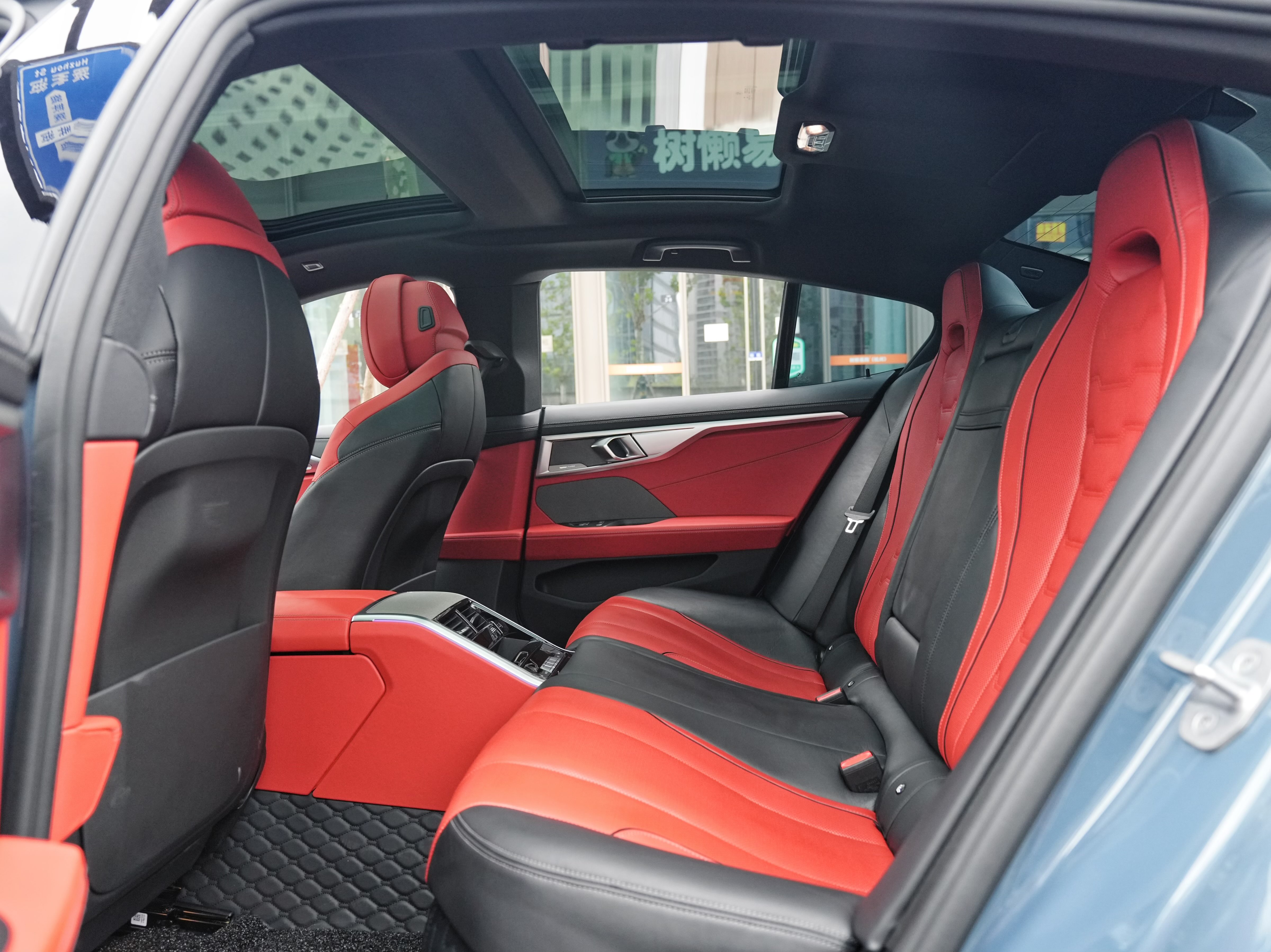 BMW 8 Series 2022 #11 BMW 8 Series 2022 car image #11