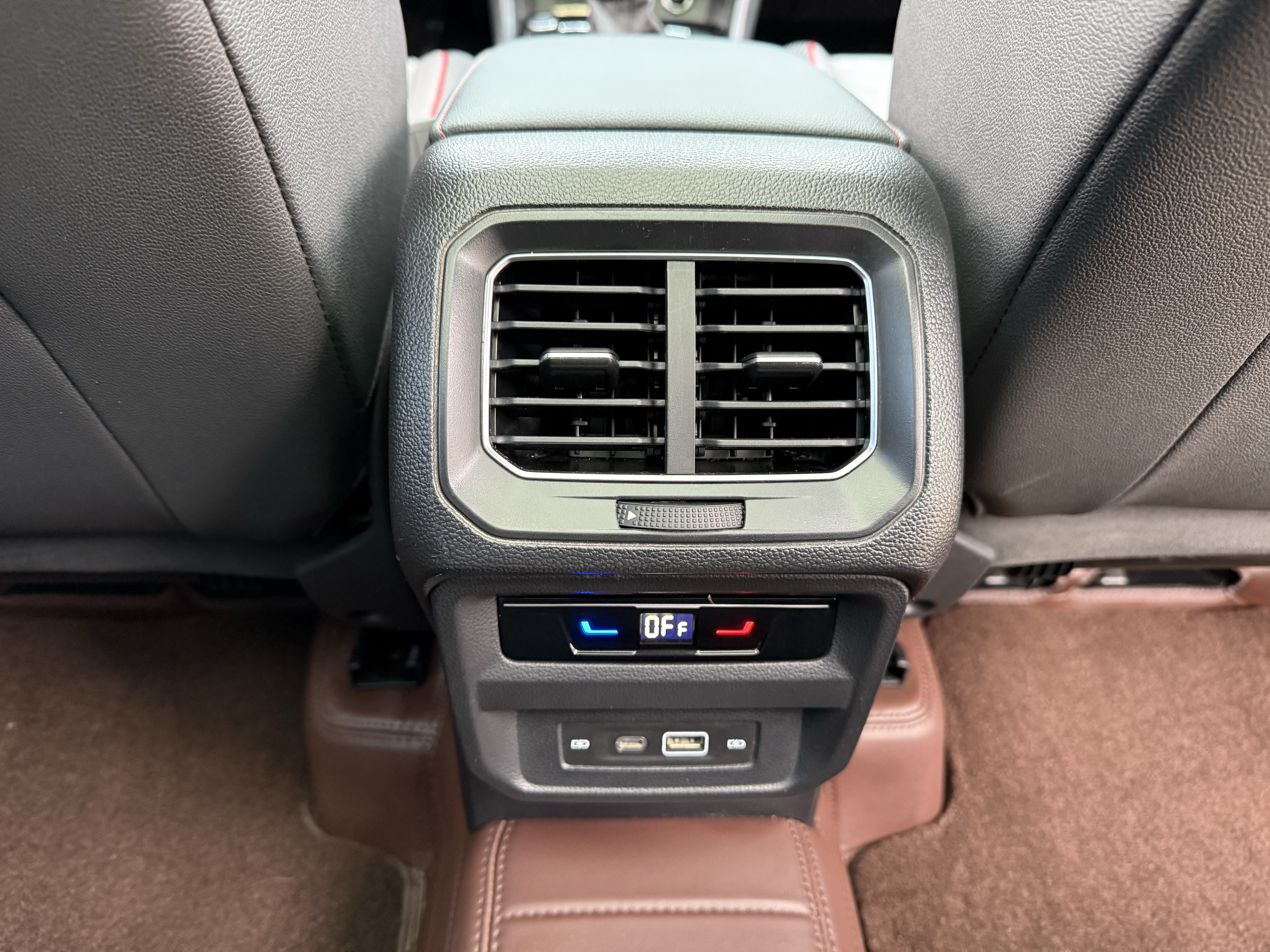 Volkswagen Tiguan L New Energy 2022 изображение автомобиля #11