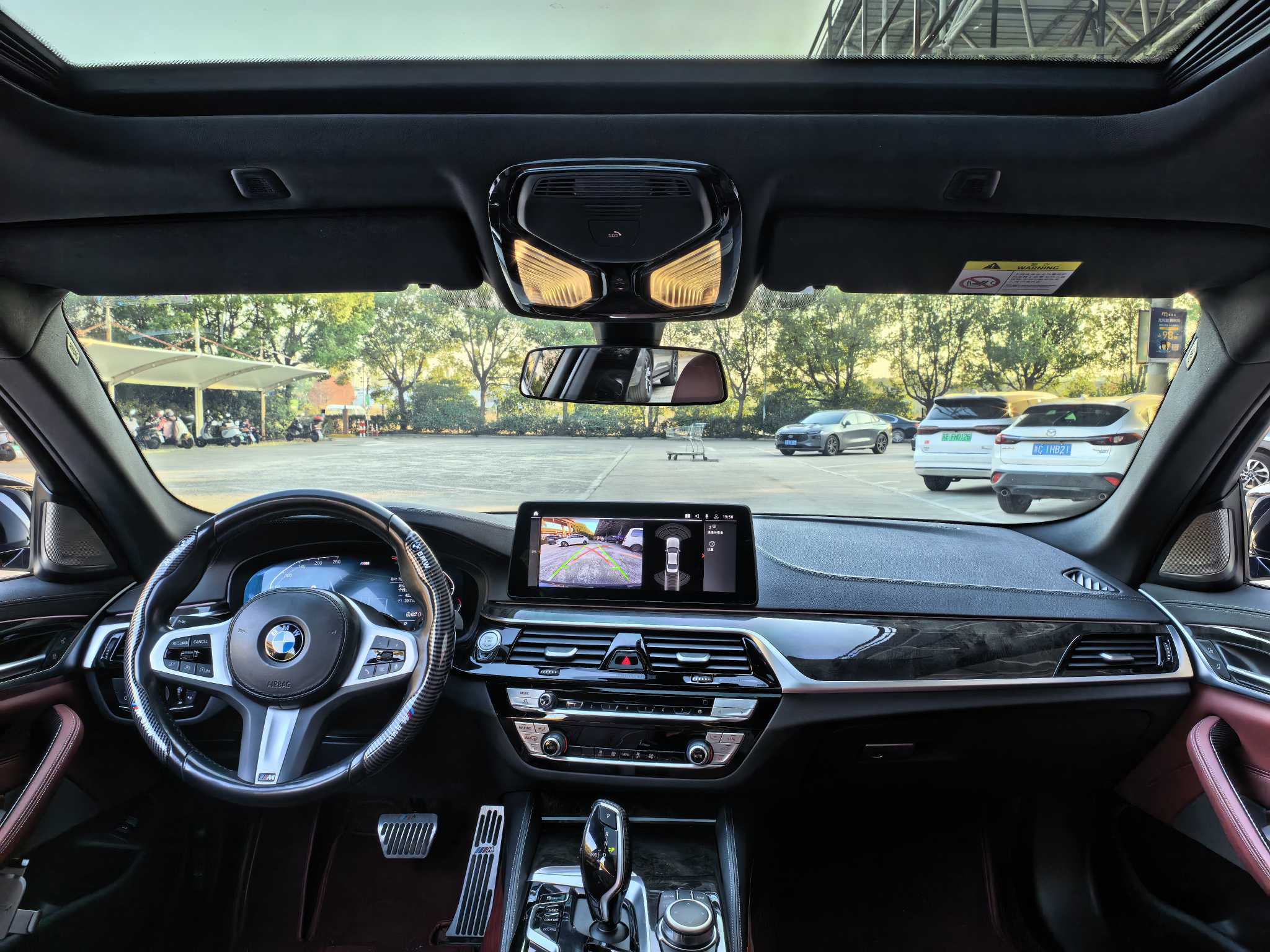 BMW 5 Series 2022 #11 BMW 5 Series 2022 car image #11