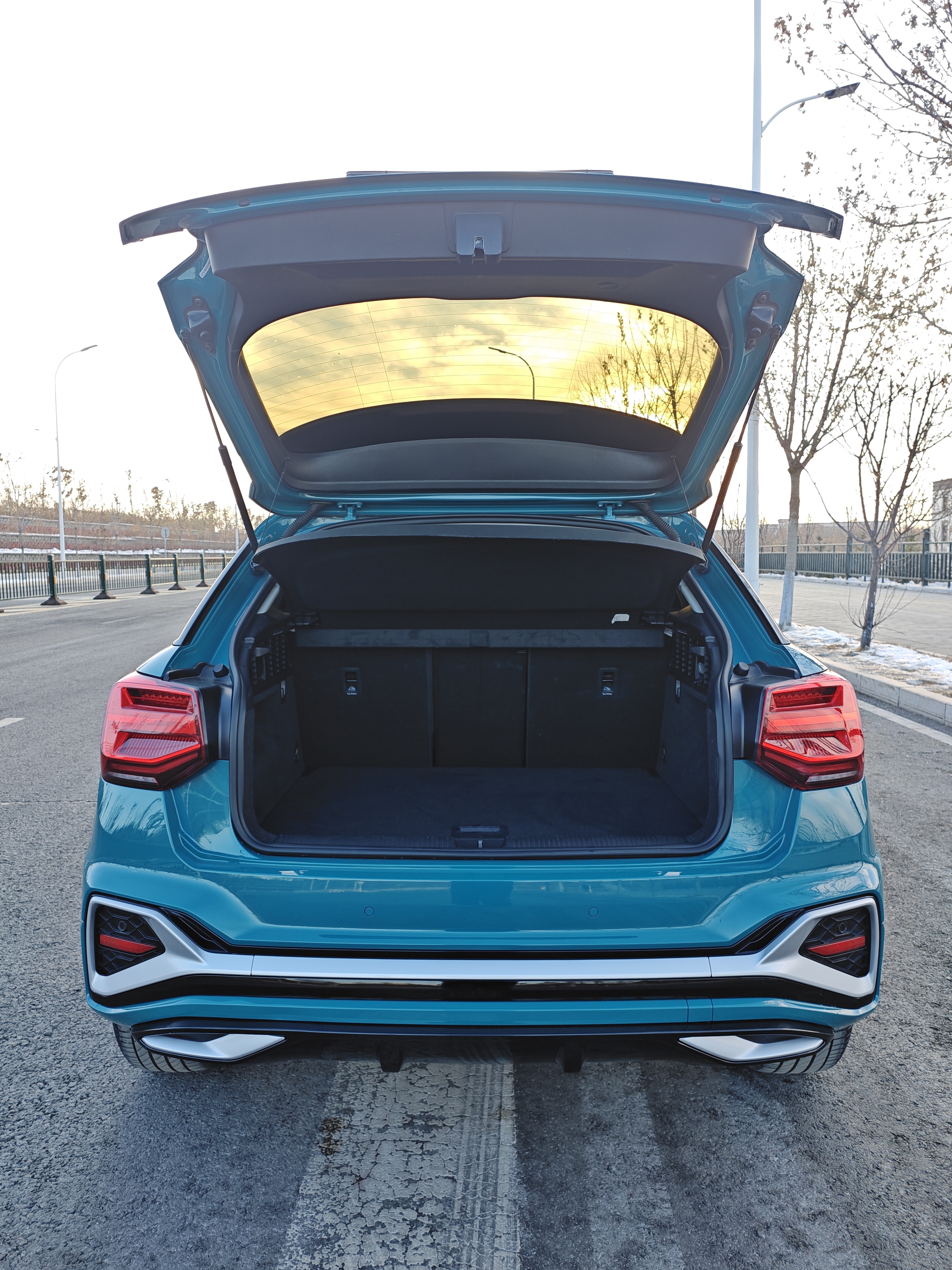 Q2L 2023 car image #11