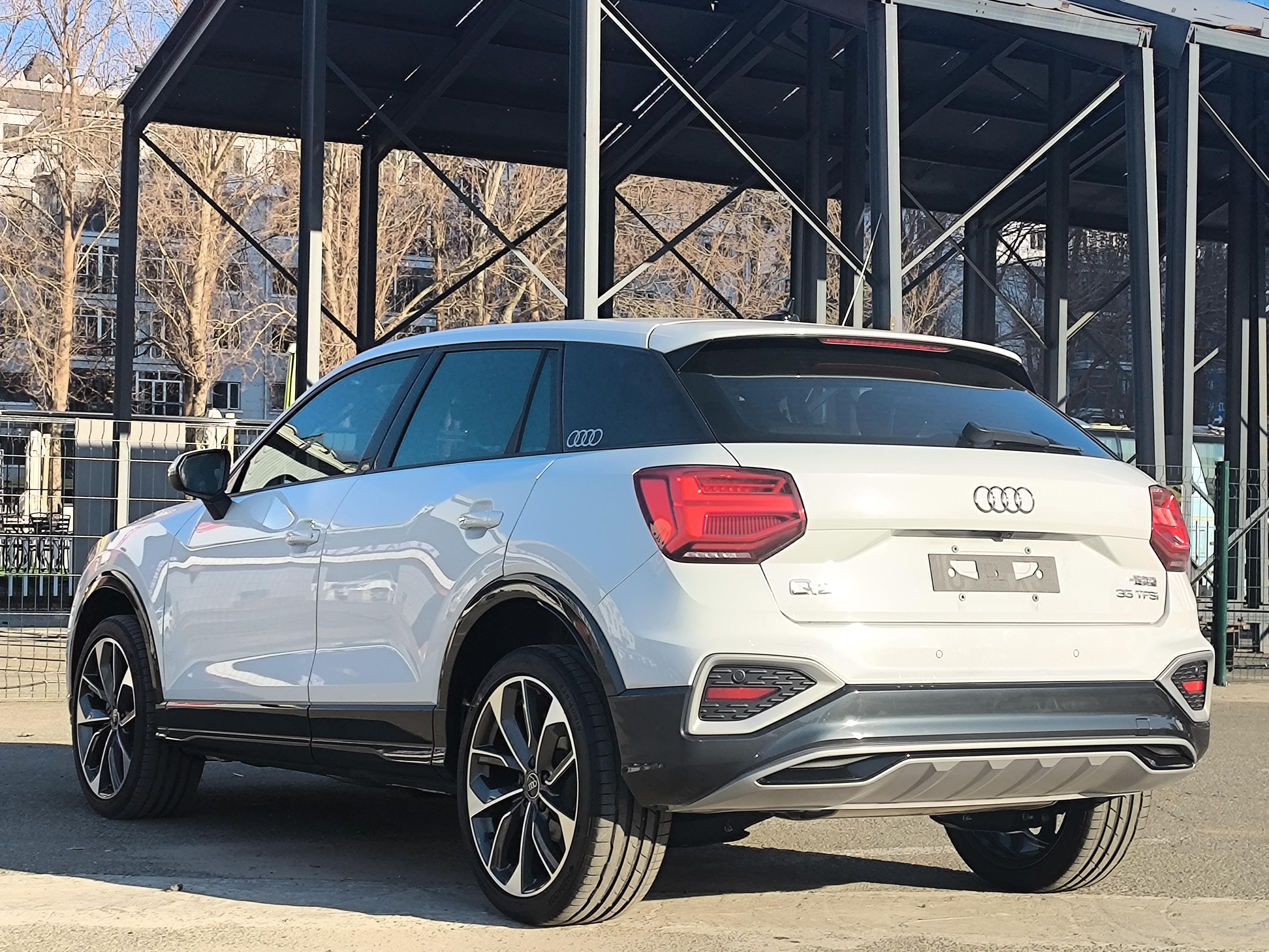 Audi Q2L 2022 immagine di auto #11