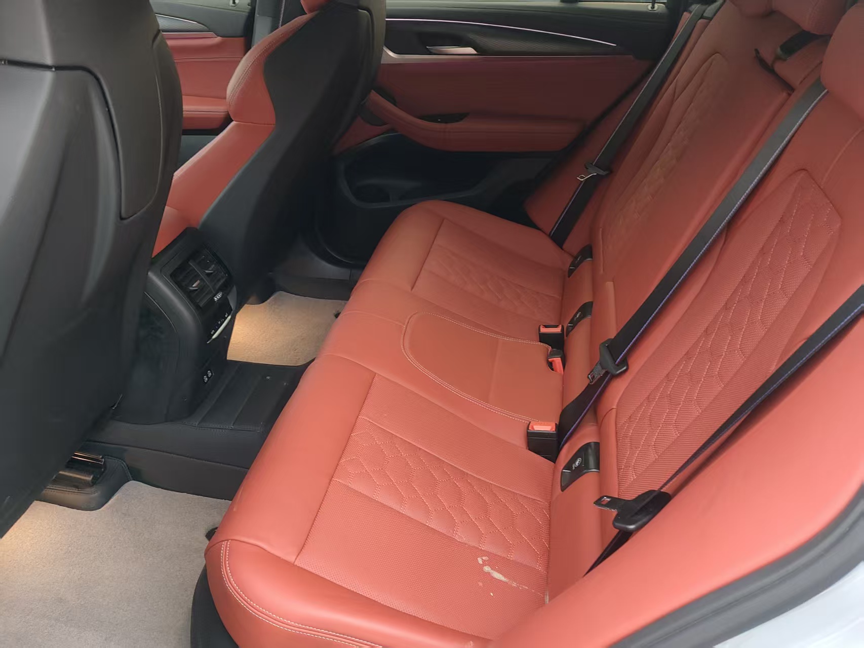 BMW X4 M 2025 car image #11