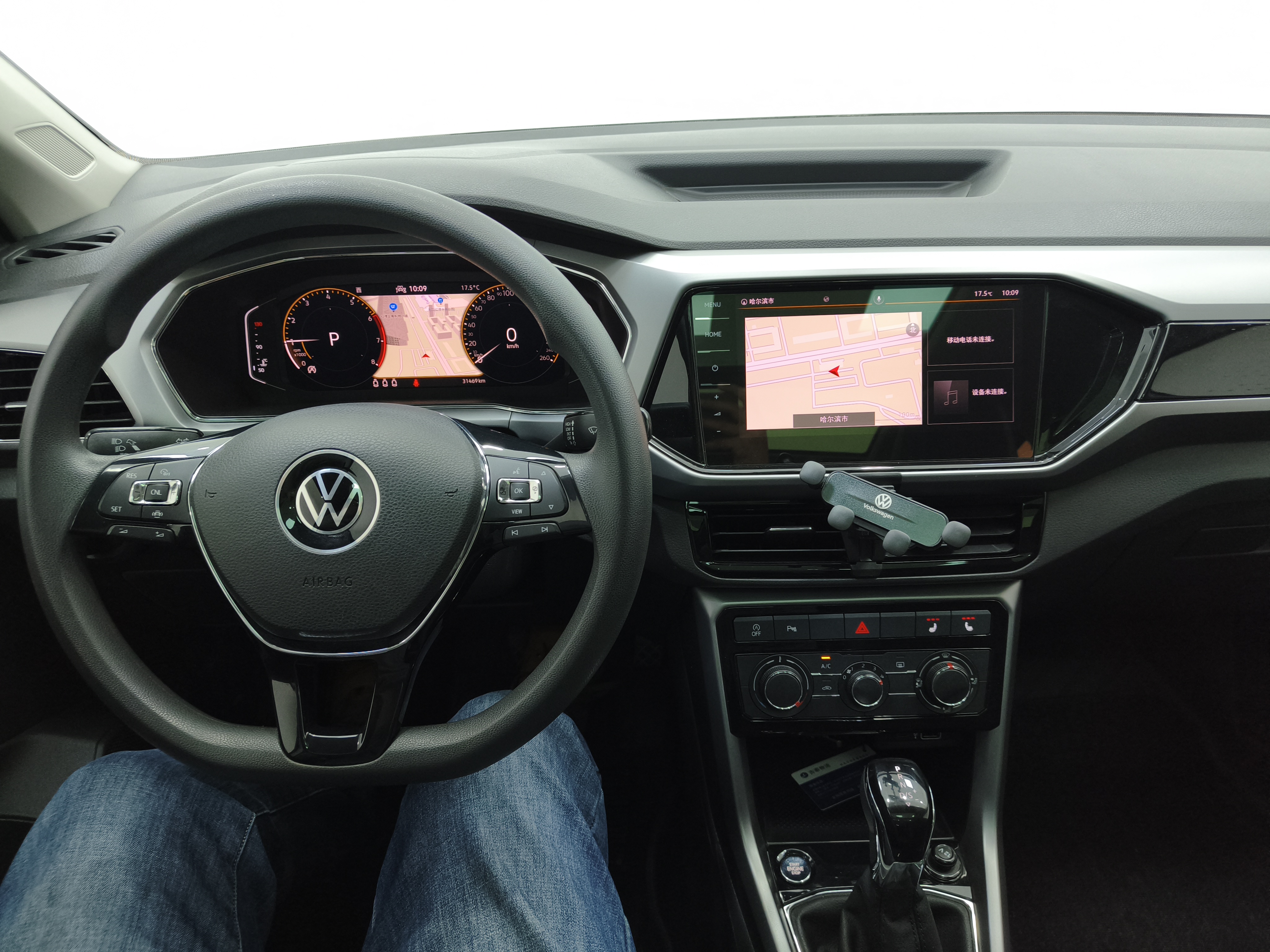 Volkswagen T-Cross 2022 car image #11