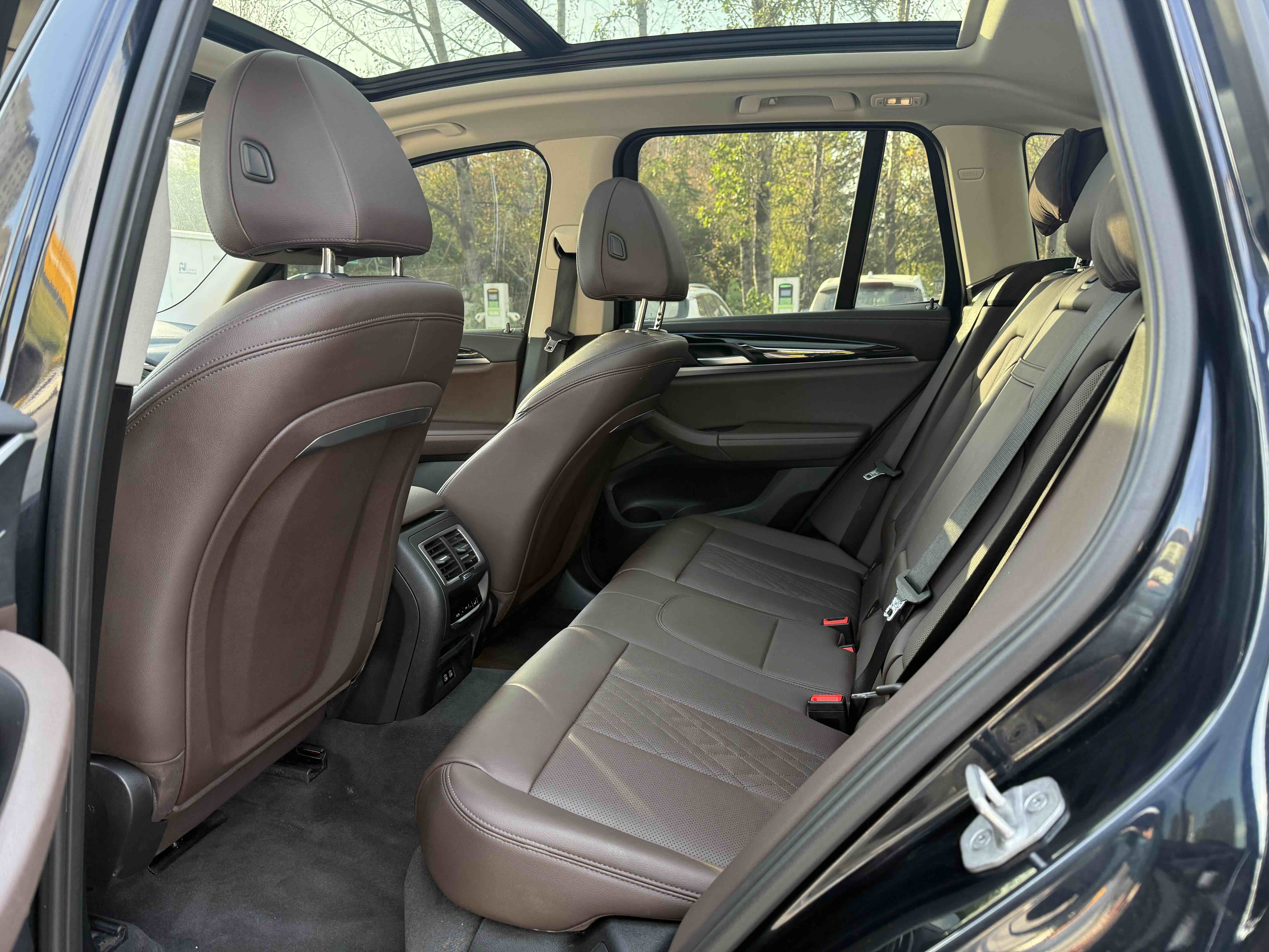 BMW iX3 2023 #11 BMW iX3 2023 immagine di auto #11