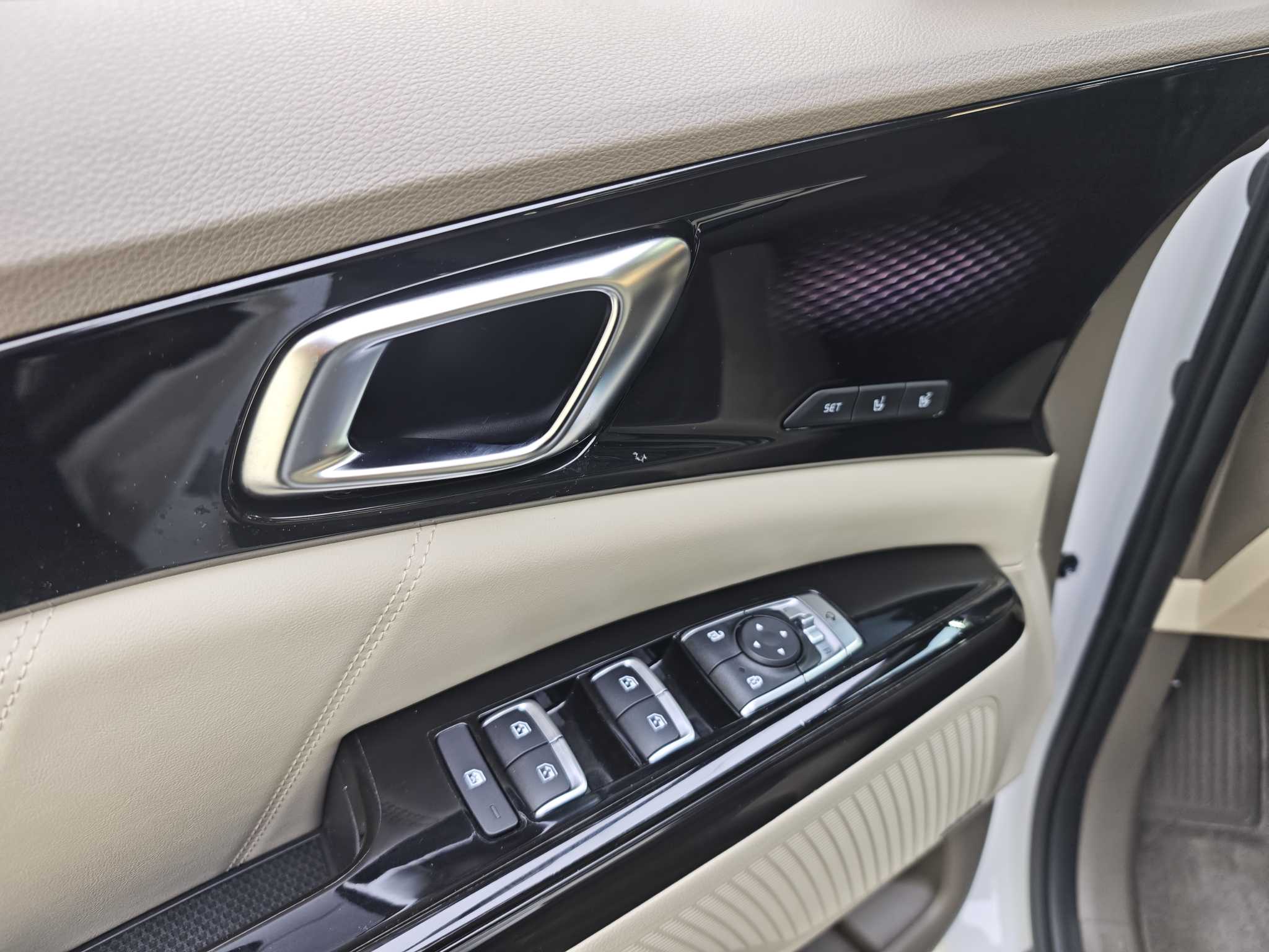 Kia Carnival 2022 immagine di auto #11