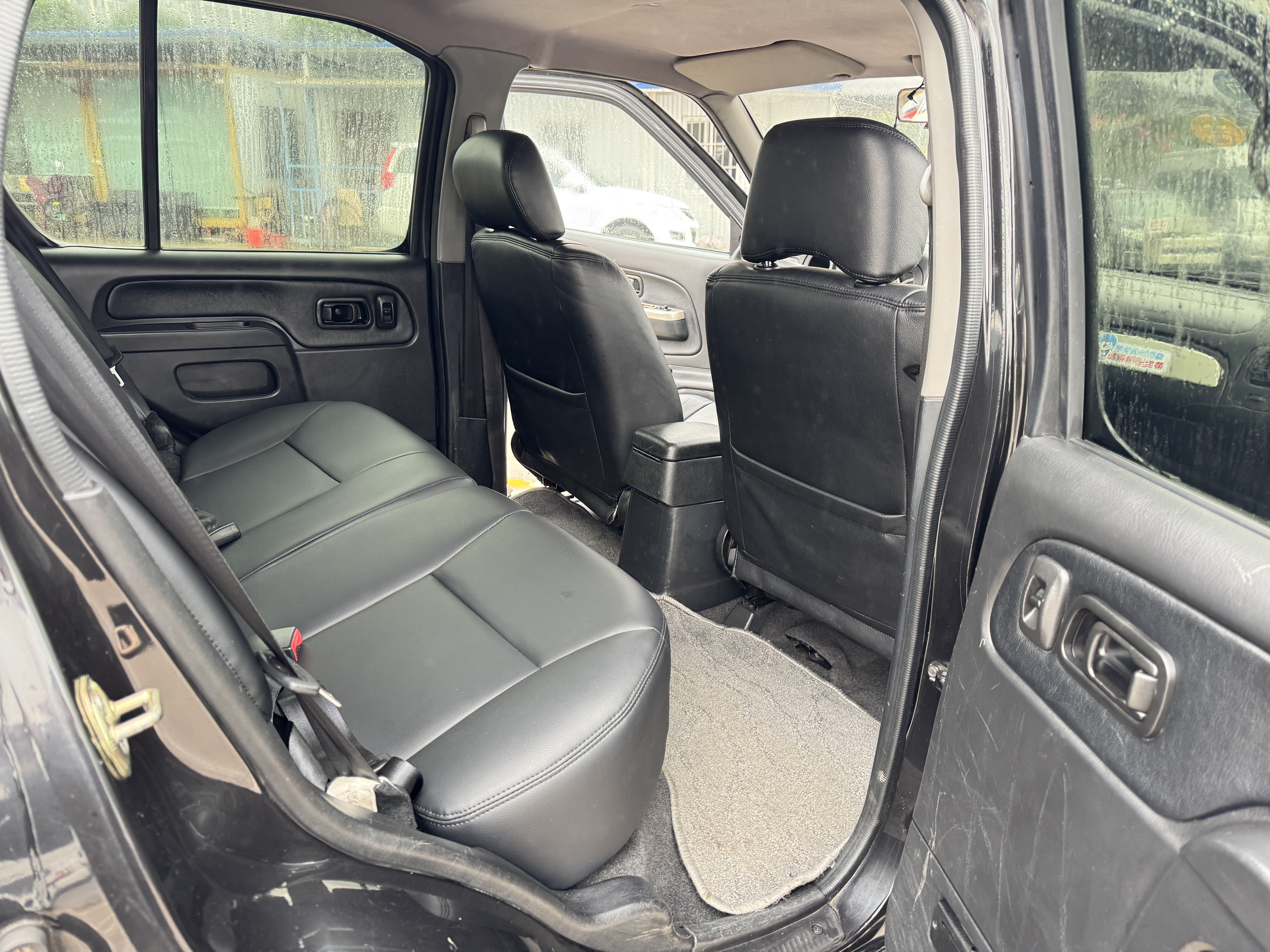 日产 日产帕拉丁 2010 汽车图片 #11