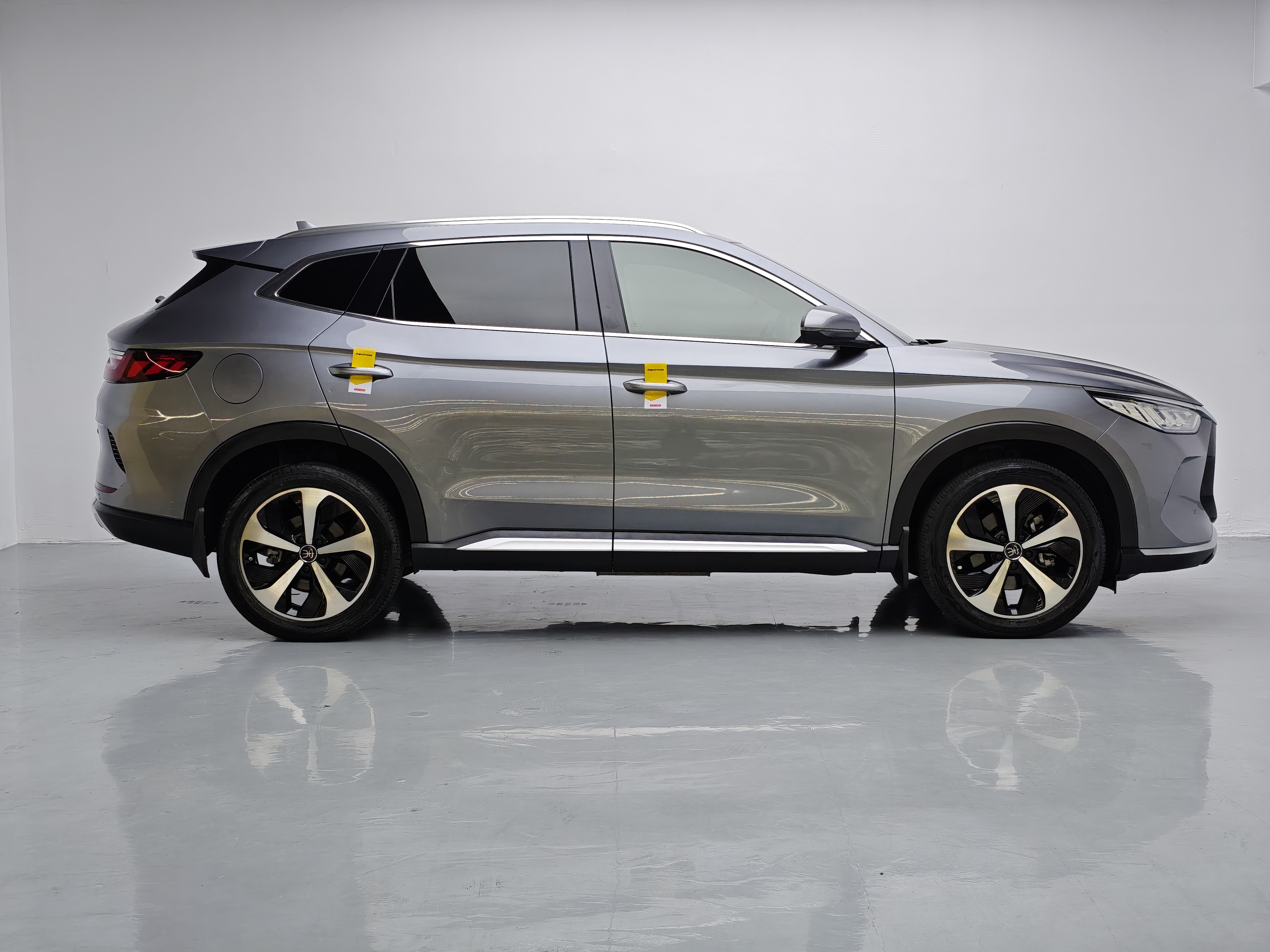 BYD Song Plus New Energy 2022 immagine di auto #11