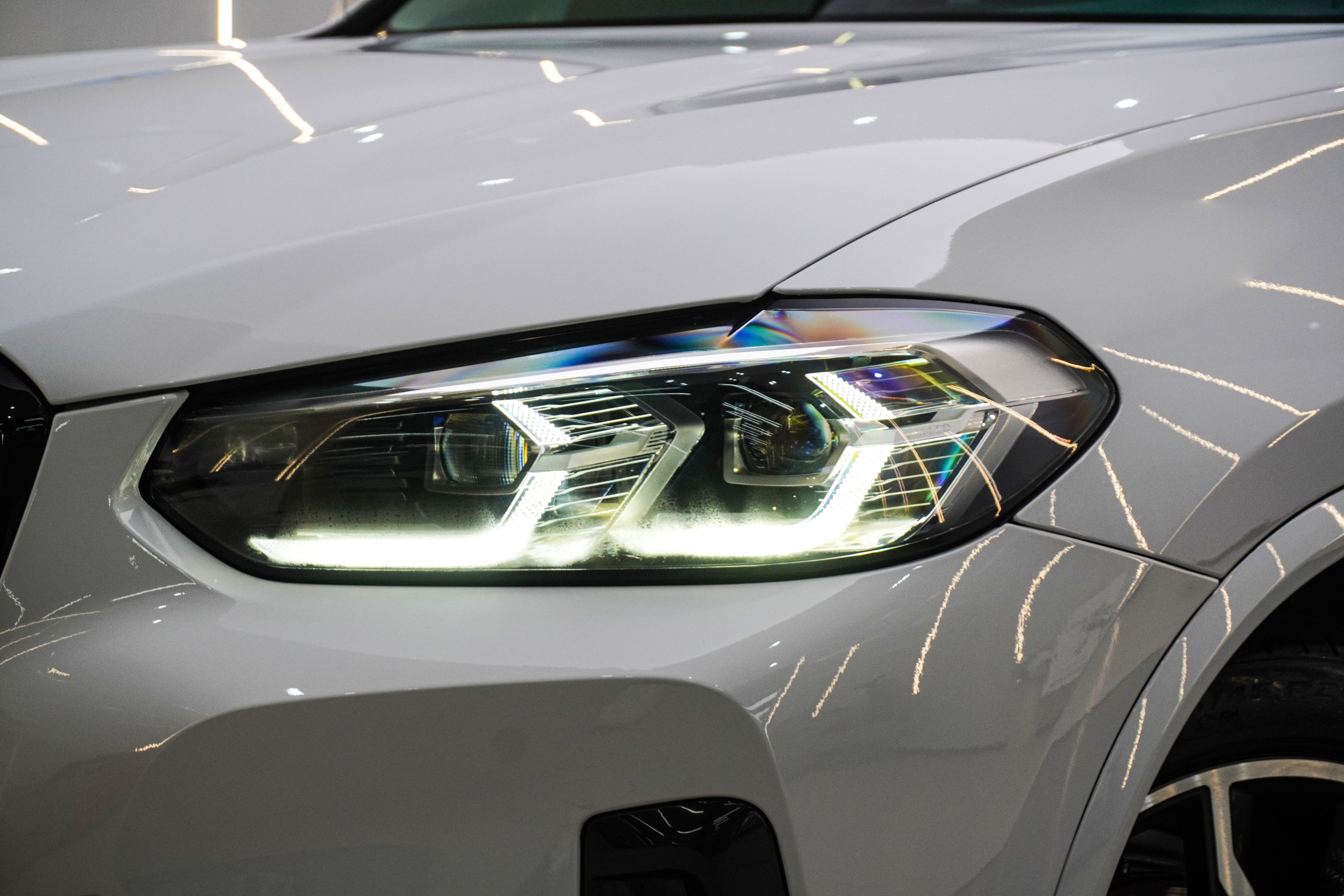 BMW X4 2022 صورة سيارة #11