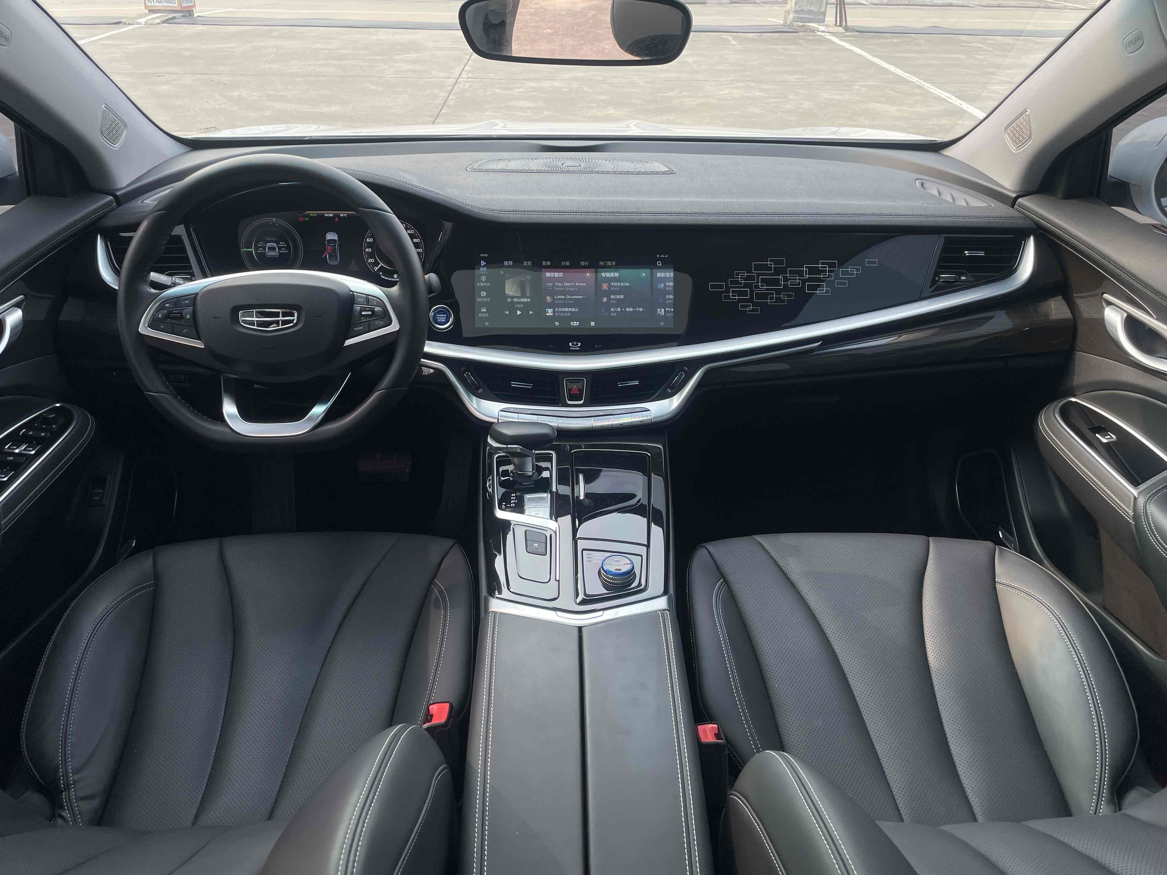 GEELY Ulion New Energy 2021 #11 GEELY Ulion New Energy 2021 car image #11