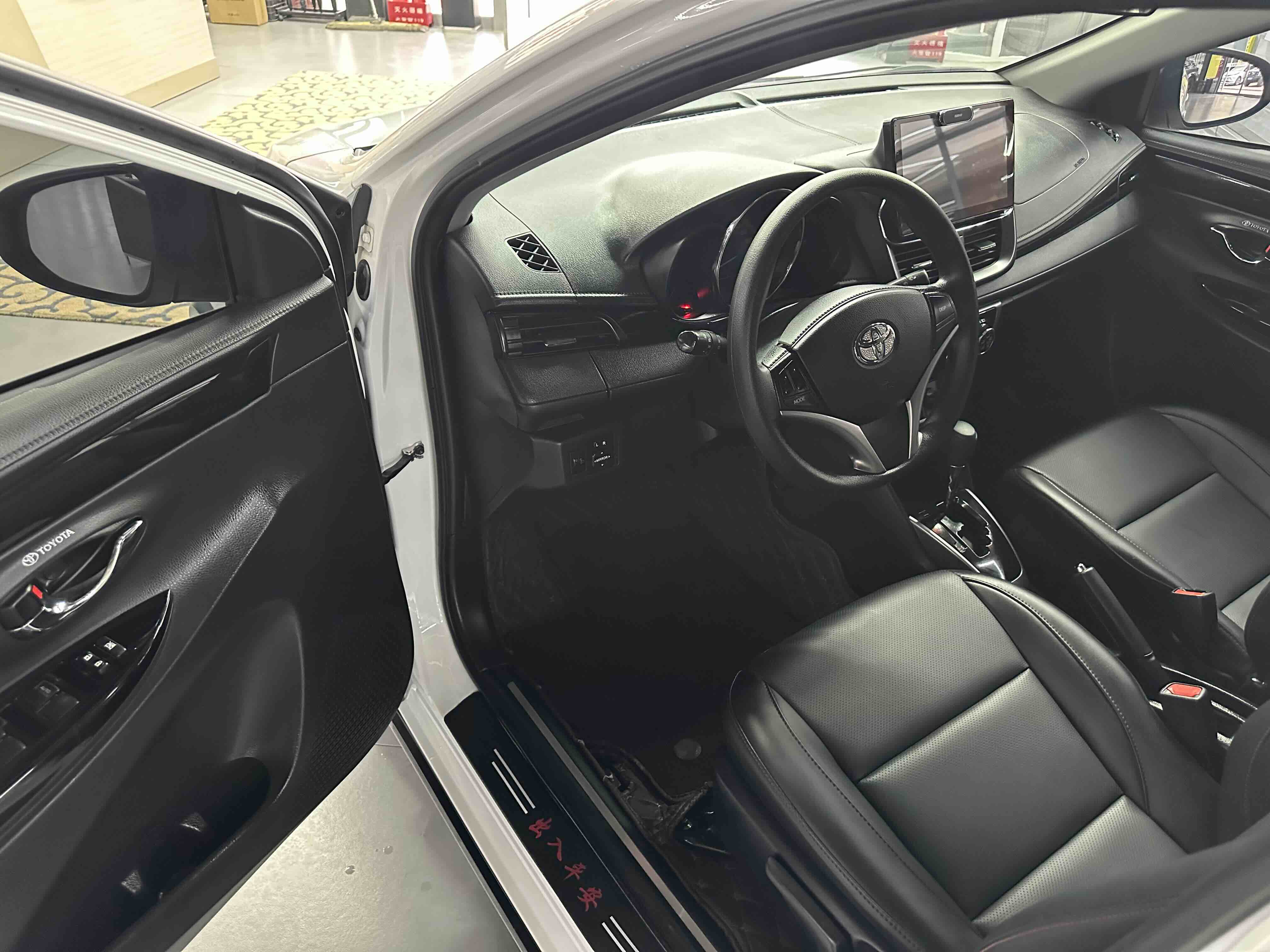 Yaris L Zhixuan 2022 car image #11